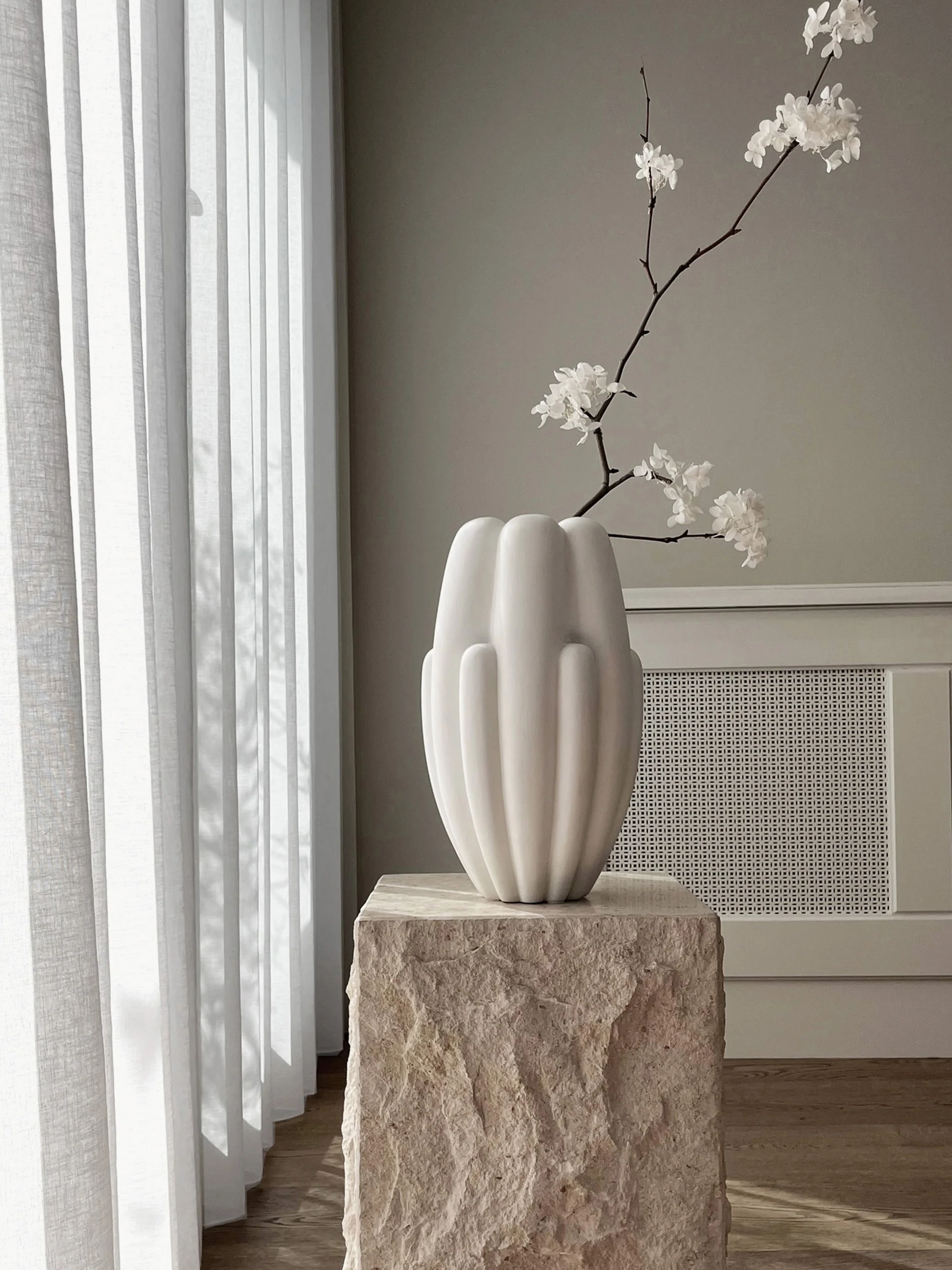 Große handgefertigte Vase Bloom, H 34 cm