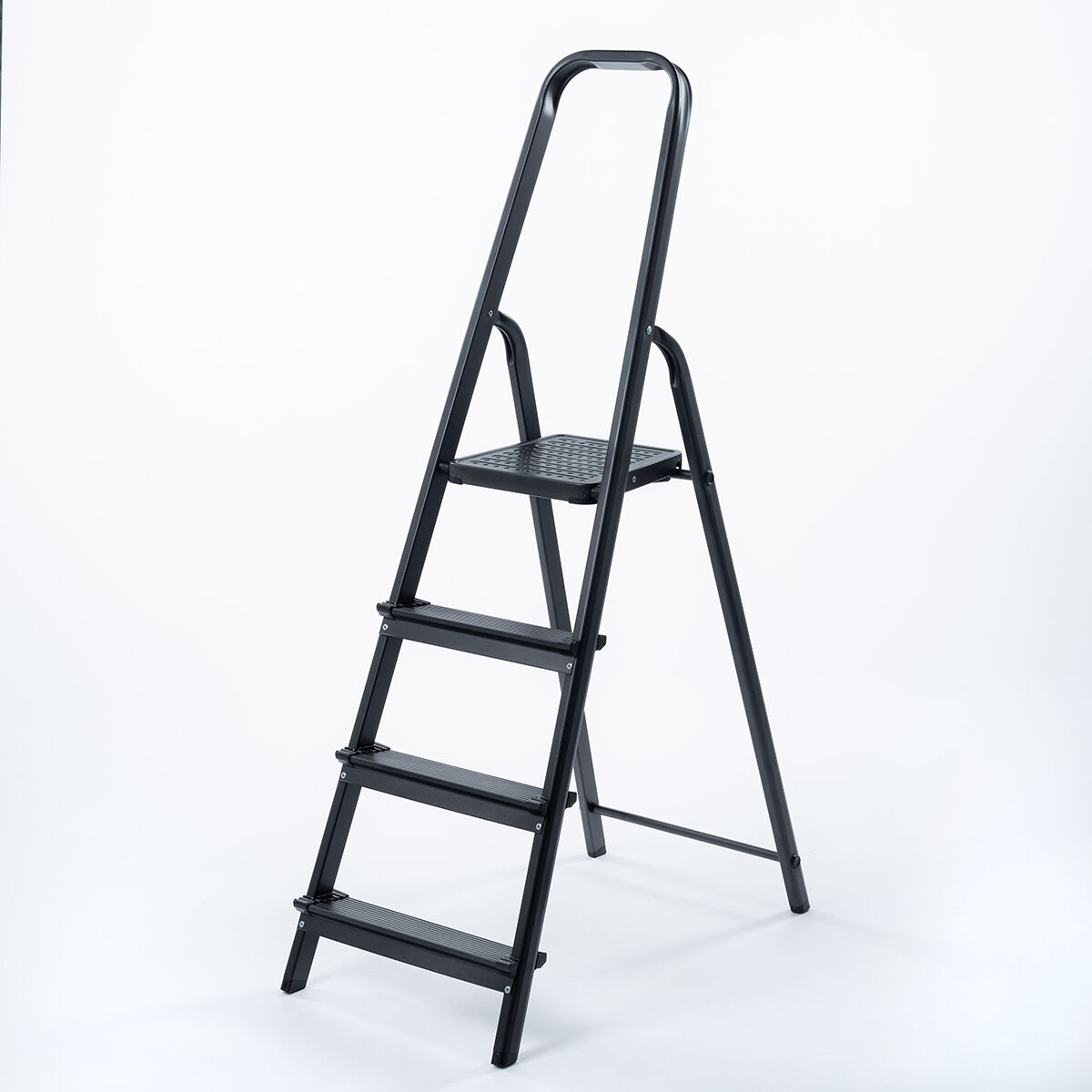 Escadote preto com 4 degraus