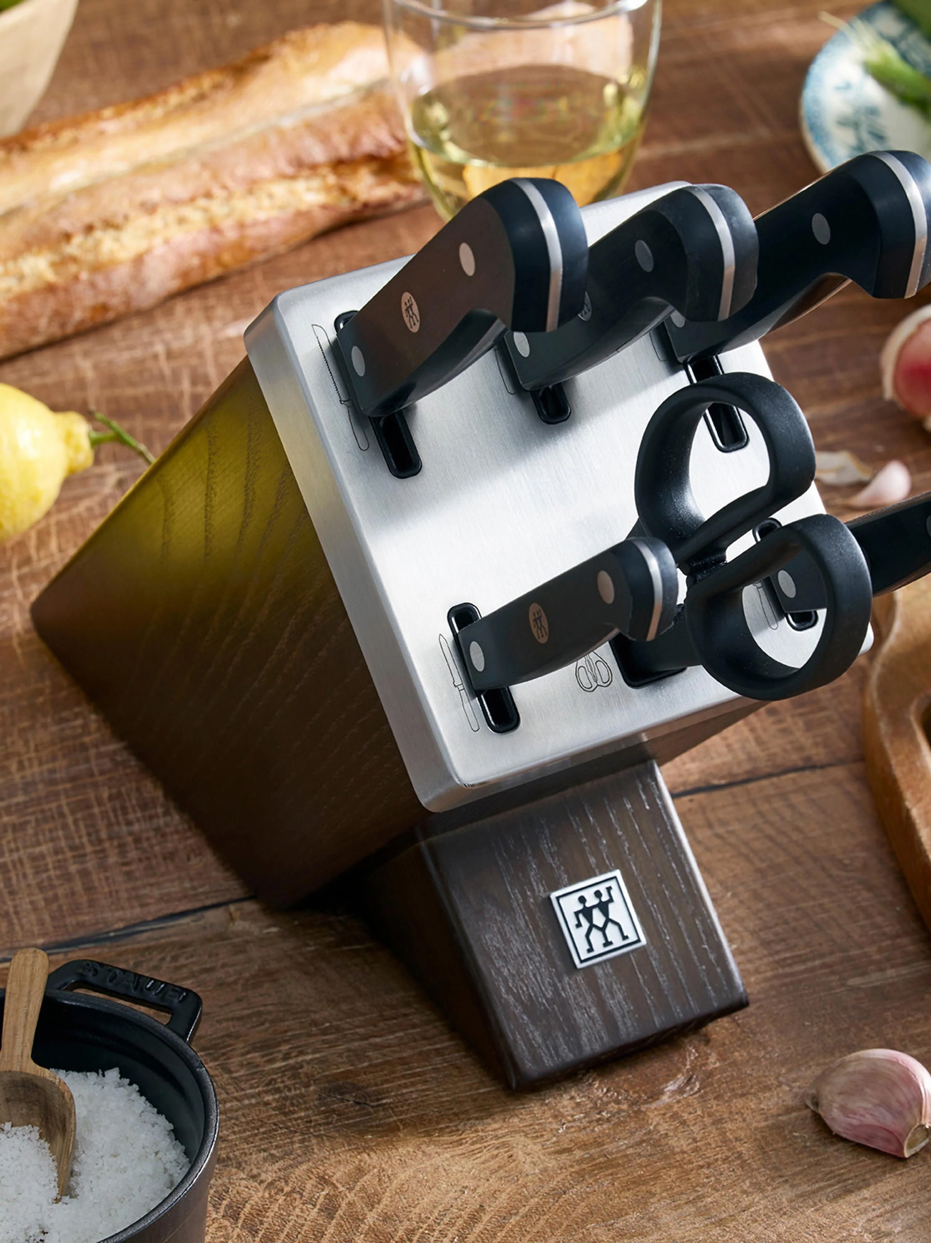 Selbstschärfender Messerblock Gourmet mit 5 Messern und 1 Schere