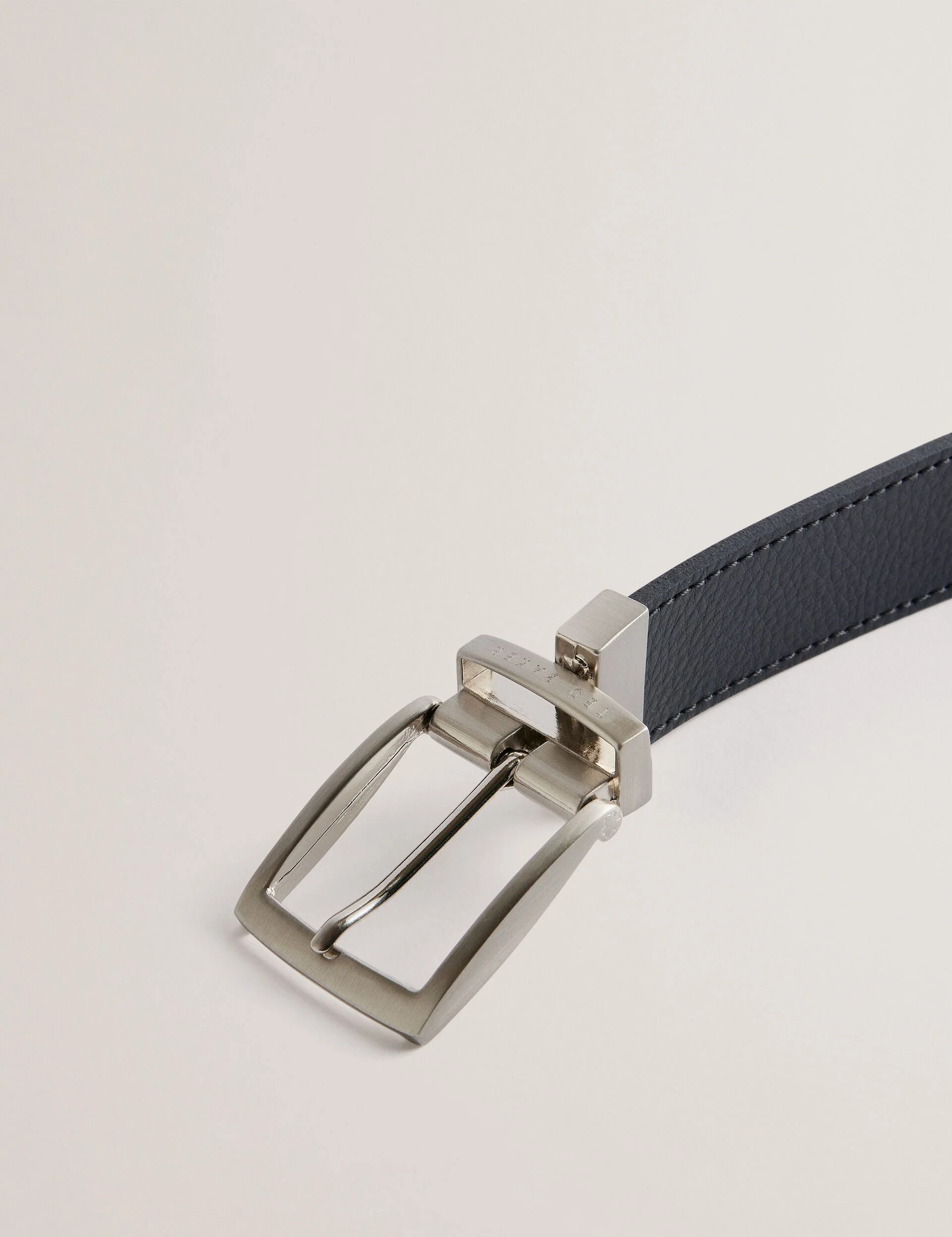 BREEMER | BLACK