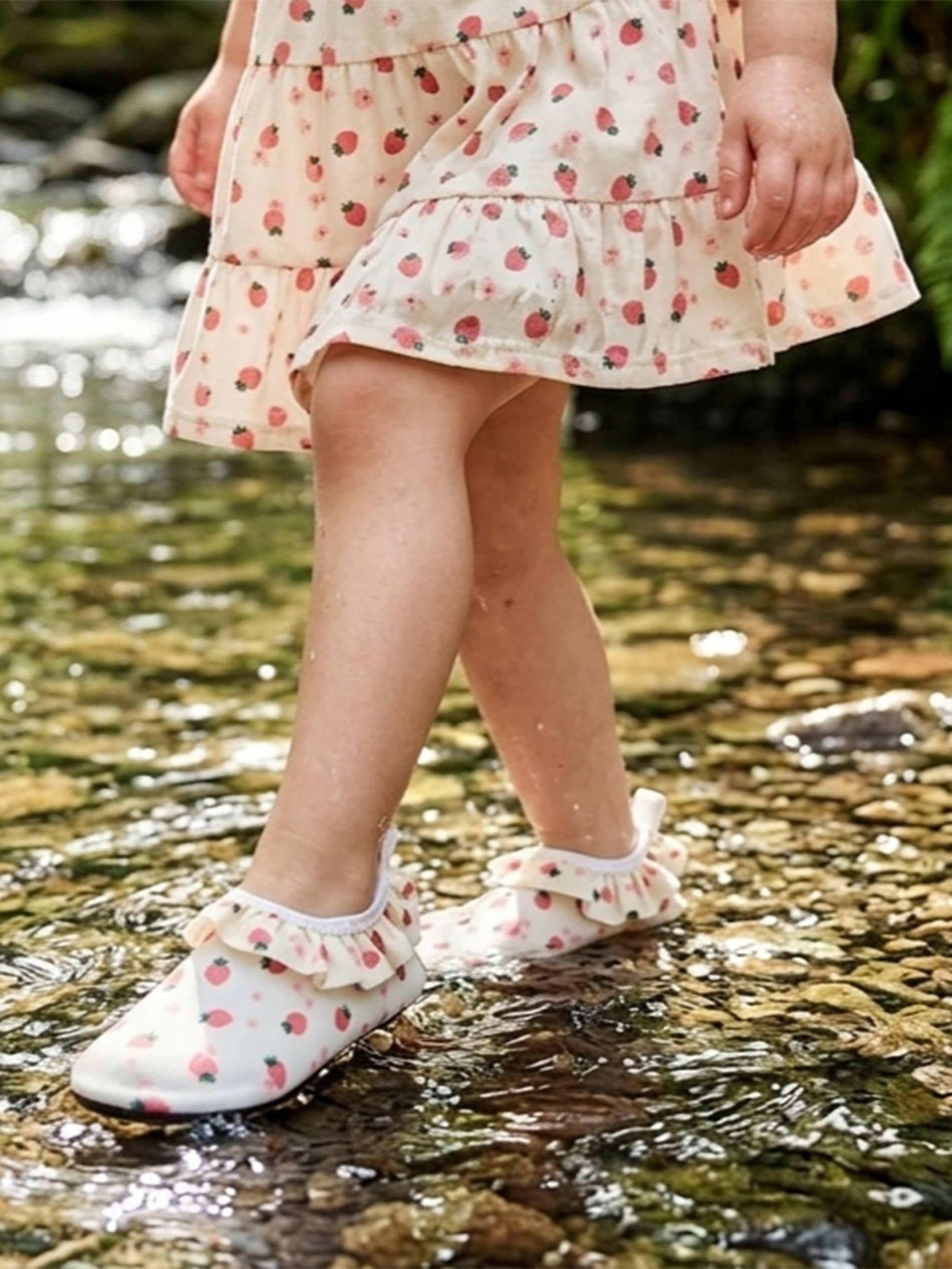 Buty do wody – antypoślizgowe buty plażowe