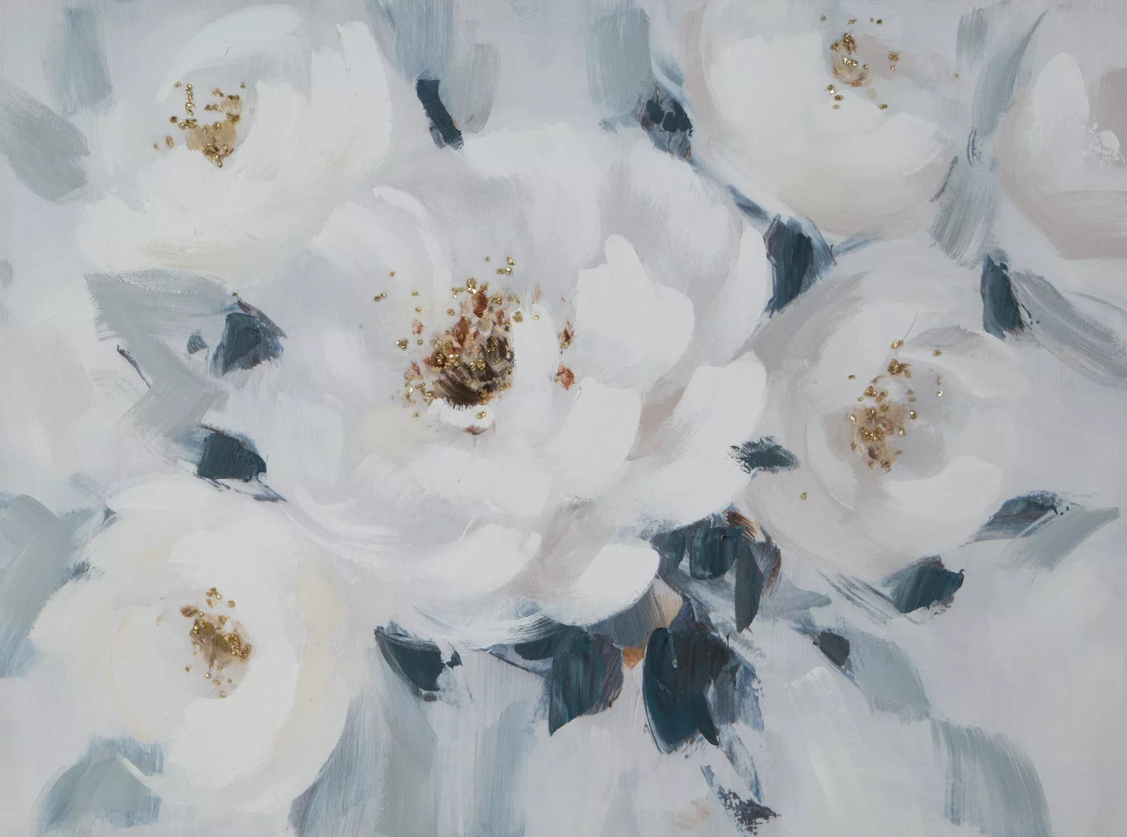 Obraz kwiatowy biało, jasnoniebieski ręcznie malowany na płótnie 80x60 cm