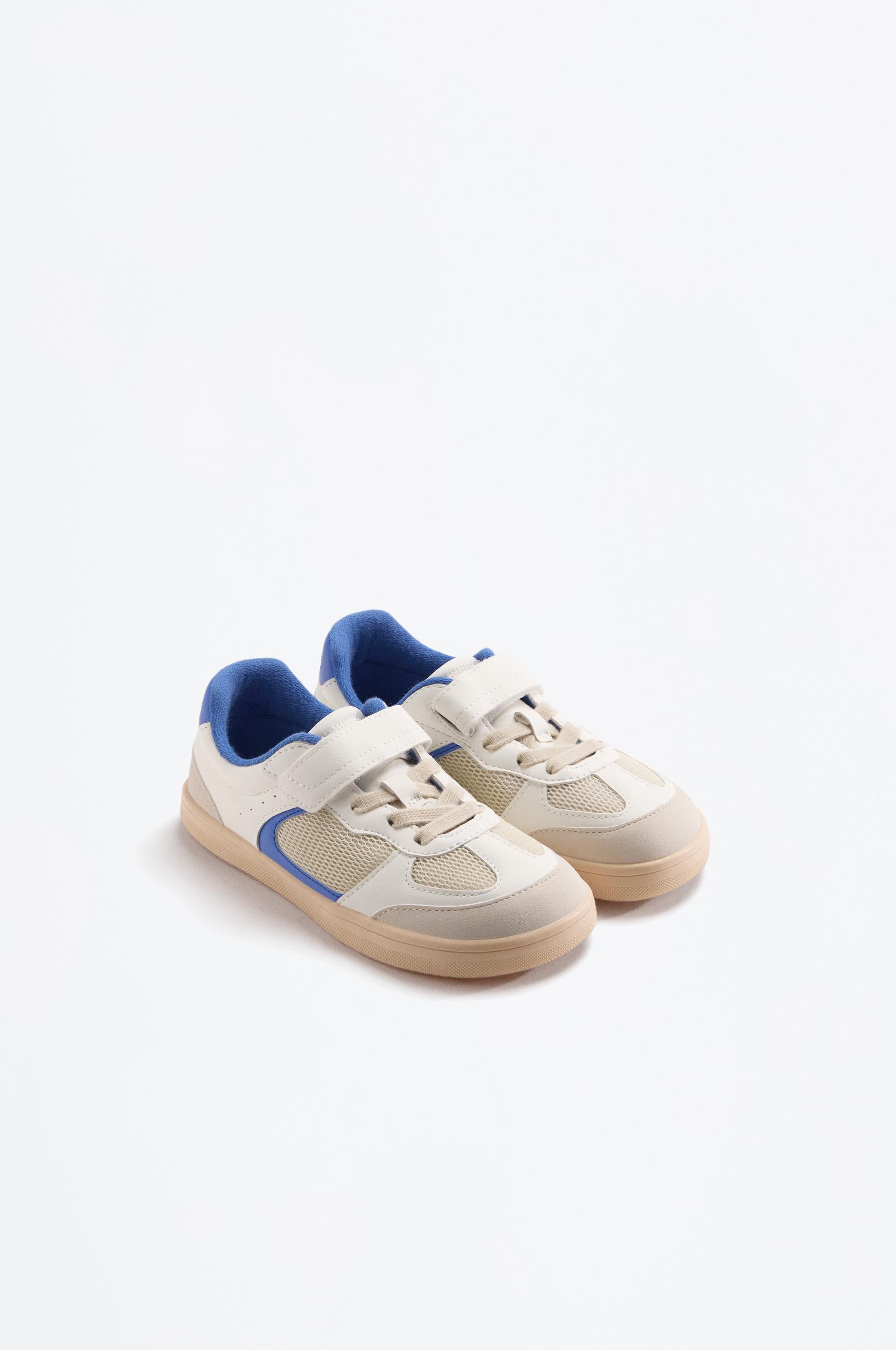 Zapatilla casual