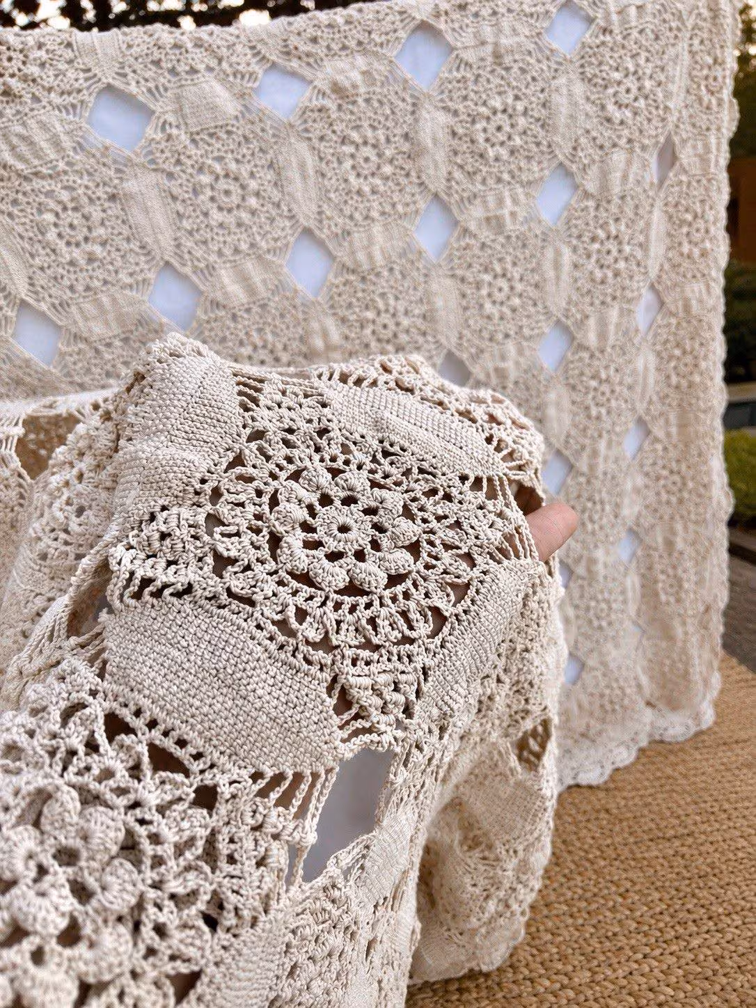 1940s Heirloom Hand-Crocheted Medallion Bedspread ECRU Cotton 4.5lbs 76