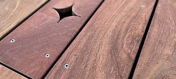 Lame de terrasse en bois exotique CUMARU 21x145mm gamme Biscarrosse - Longueur de lame 950 mm