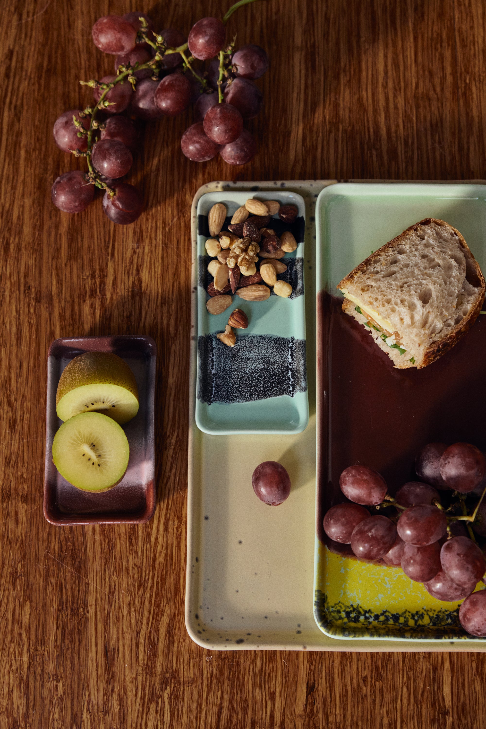 HKliving 70's Ceramics Cake Tray - Cherry