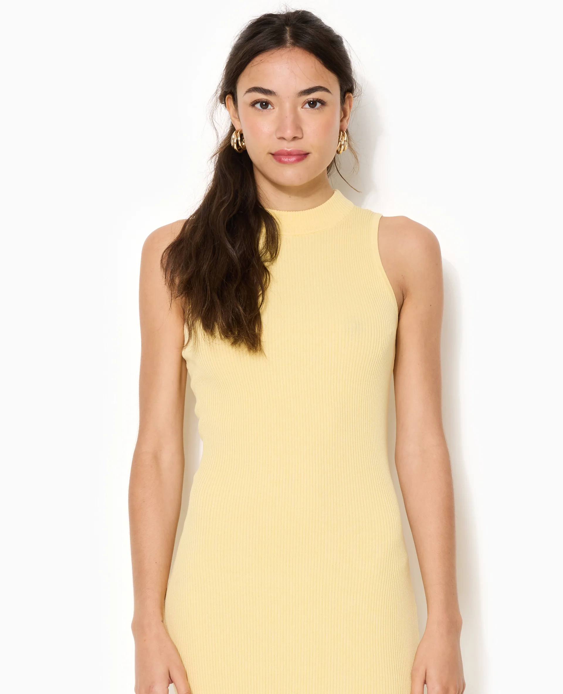 Robe longue et moulante en maille côtelée