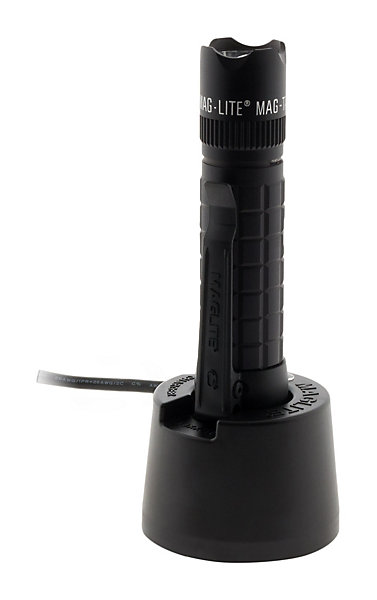Maglite Lampe torche LED MAG-TAC-R à Batterie rechargeable - tête crénelée - Noir