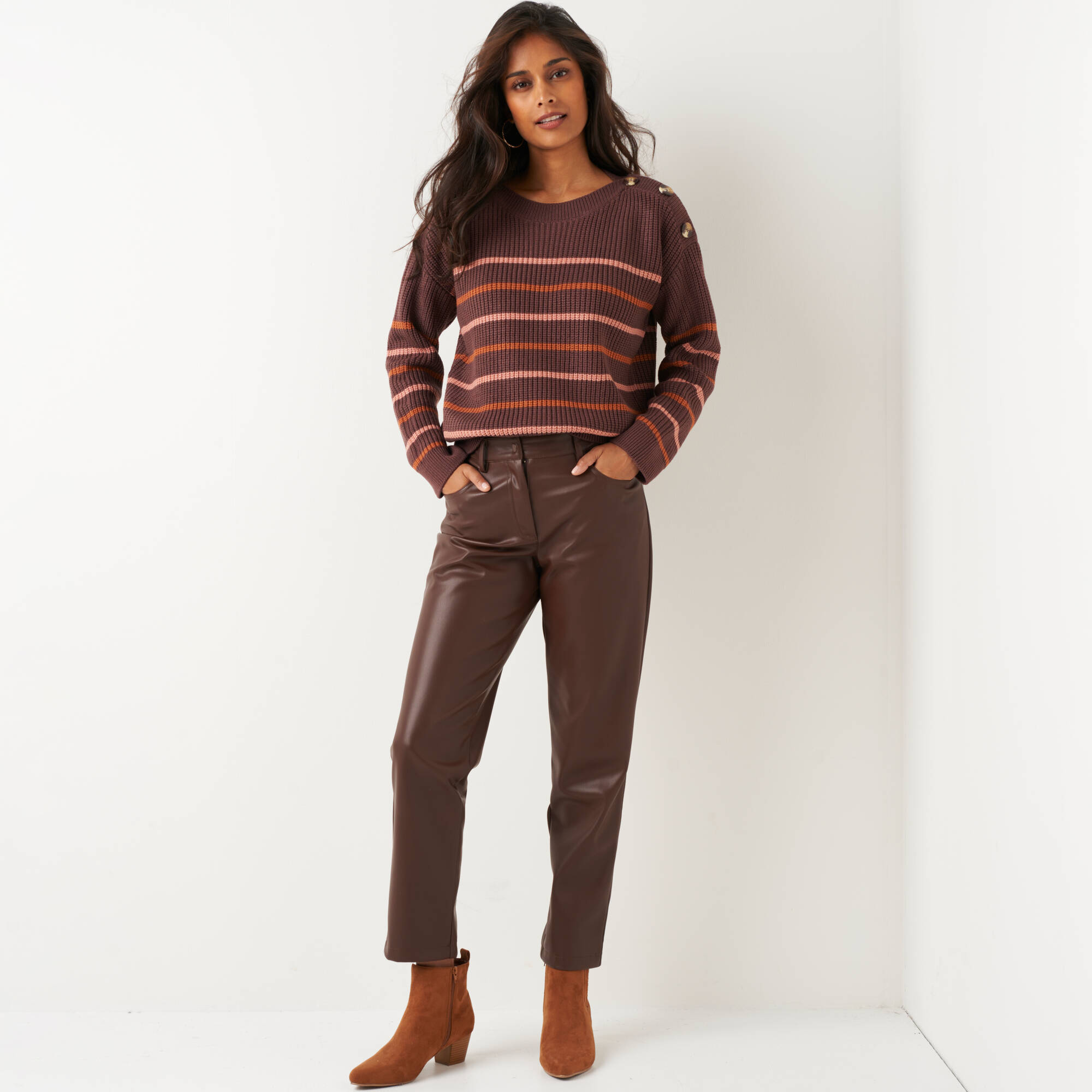 Pull loose rayé, col bateau