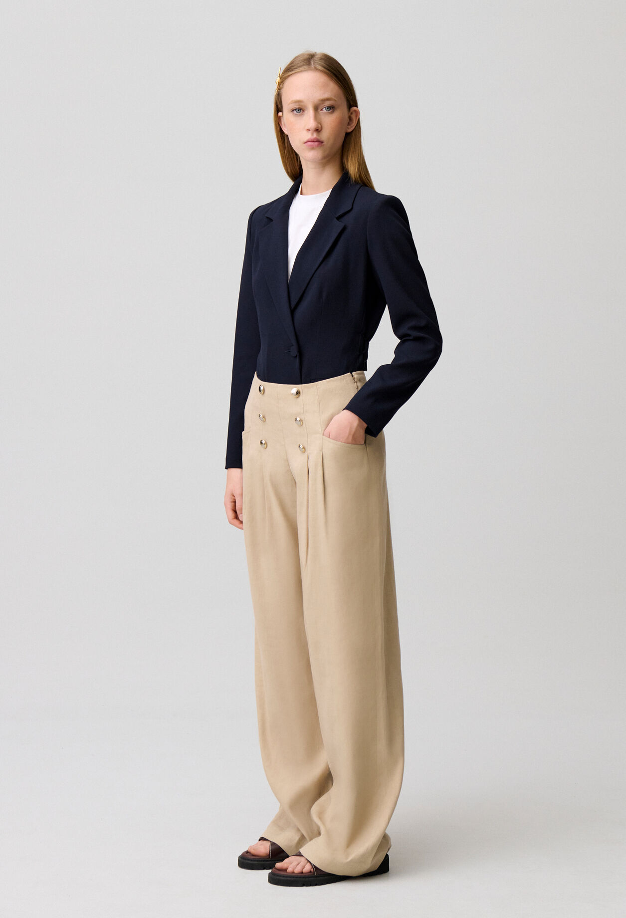 Pantalon lin à boutons