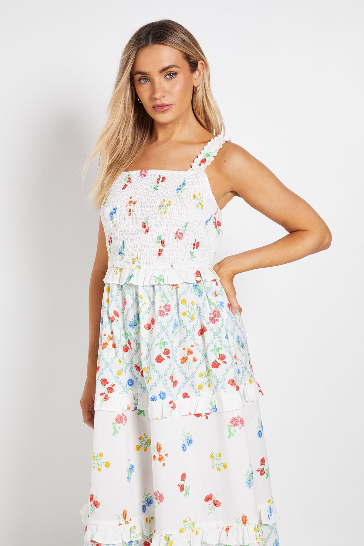 Dorothy Perkins Frill Detail Floral Tiered Printed Poplin Maxi Dress