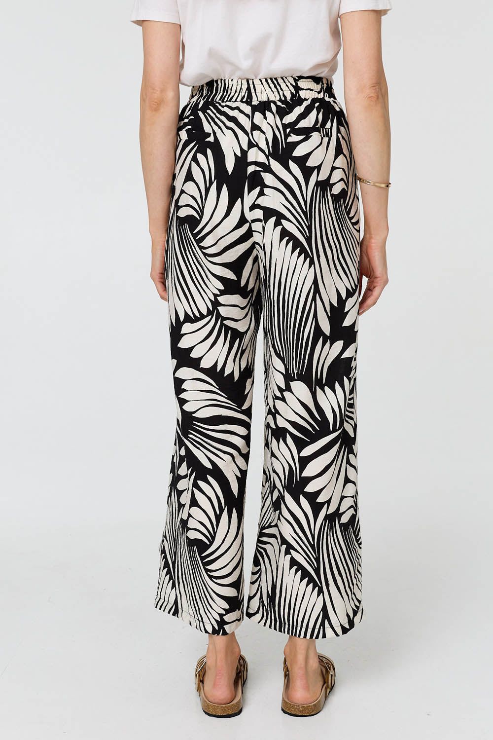 Izabel London Abstract Print High Waist Wide Trousers