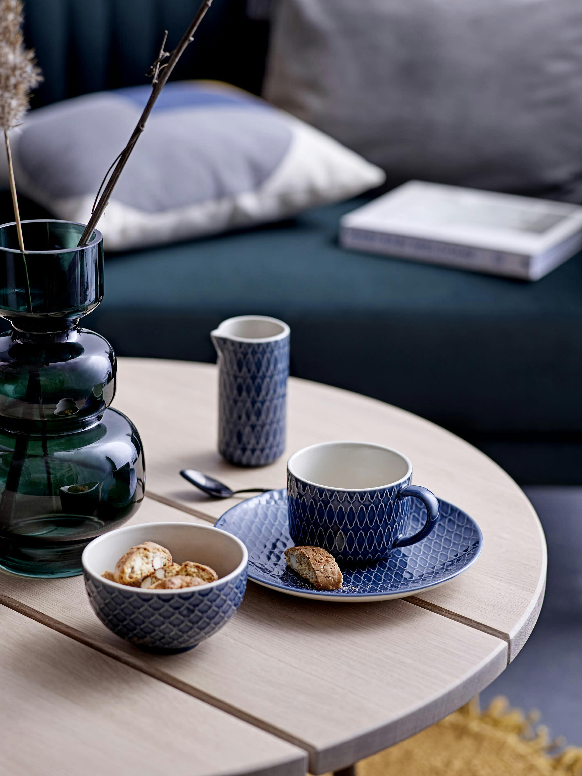 - Vase en verre vert