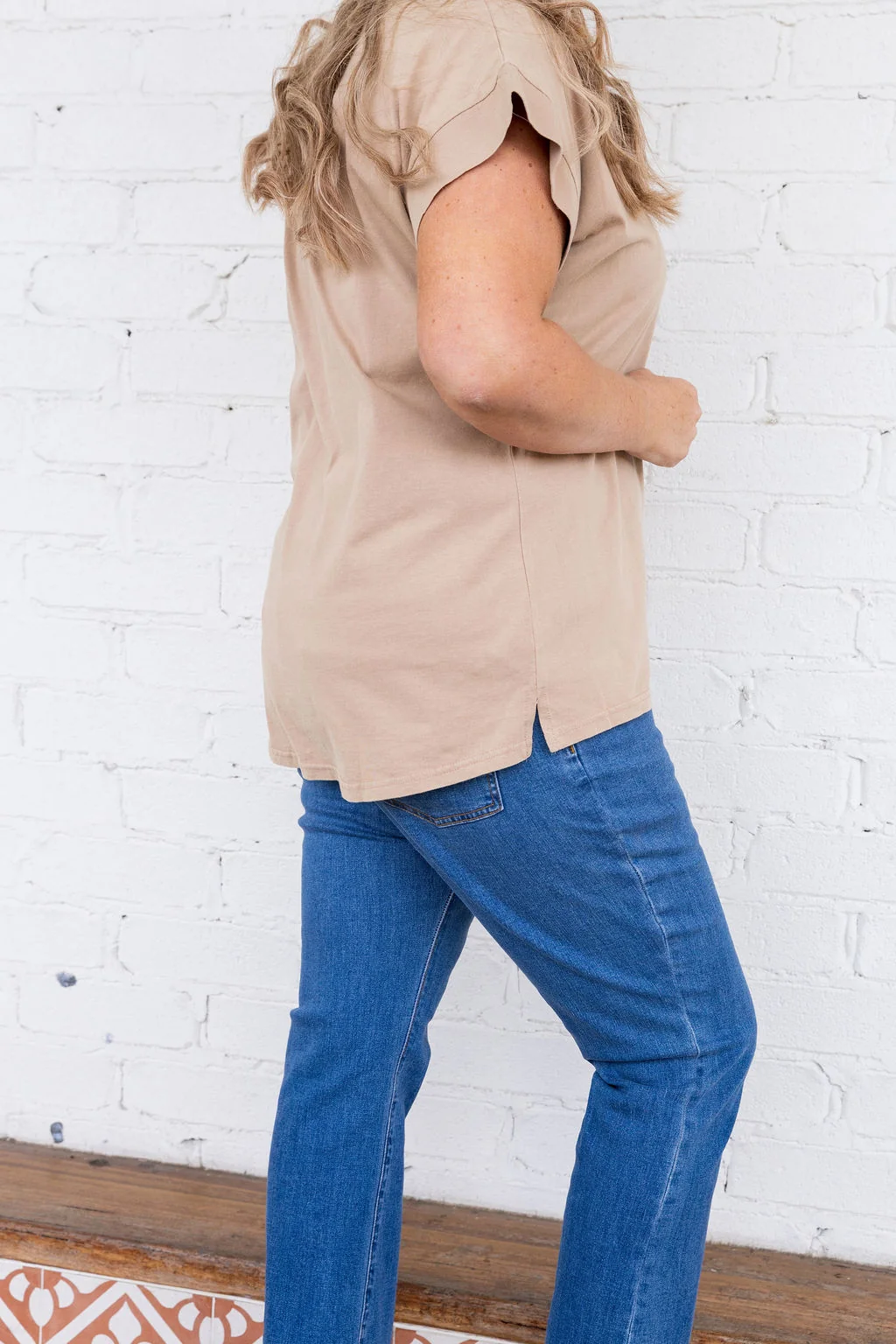 Selene Cap Sleeve Tee in Camel