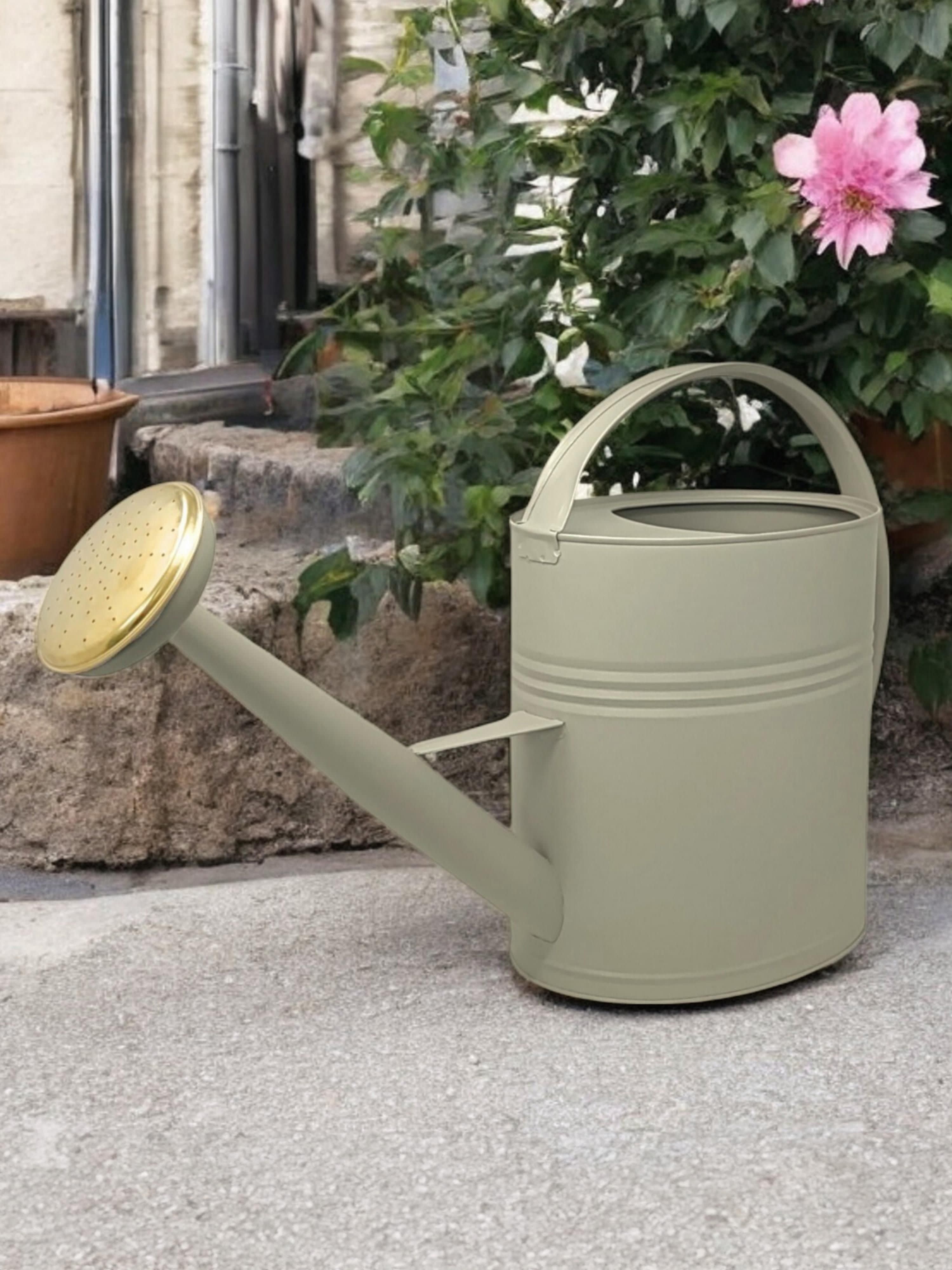 Handgefertigte Gießkanne Aziza, 10 L