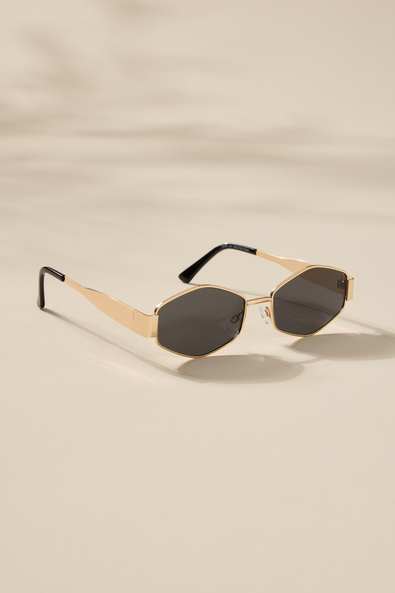 Trina Hexagon Metal Frame Sunglasses