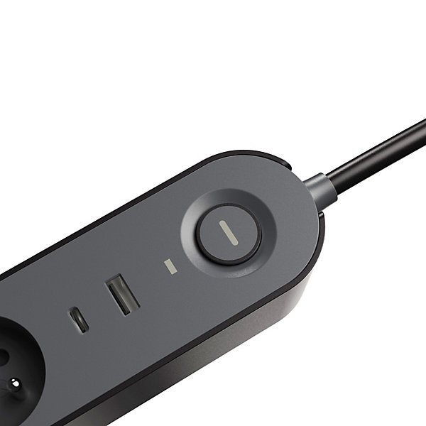 Multiprise 6 prises   2 USB Jacobsen 1.5 m noire