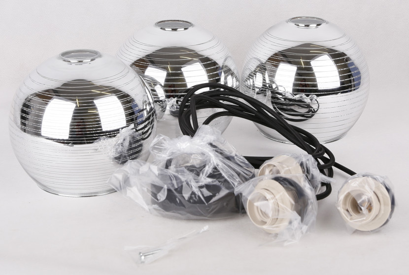 Lampa wisząca chromowana-przezroczysta TRIO 3xE27x60W Candellux