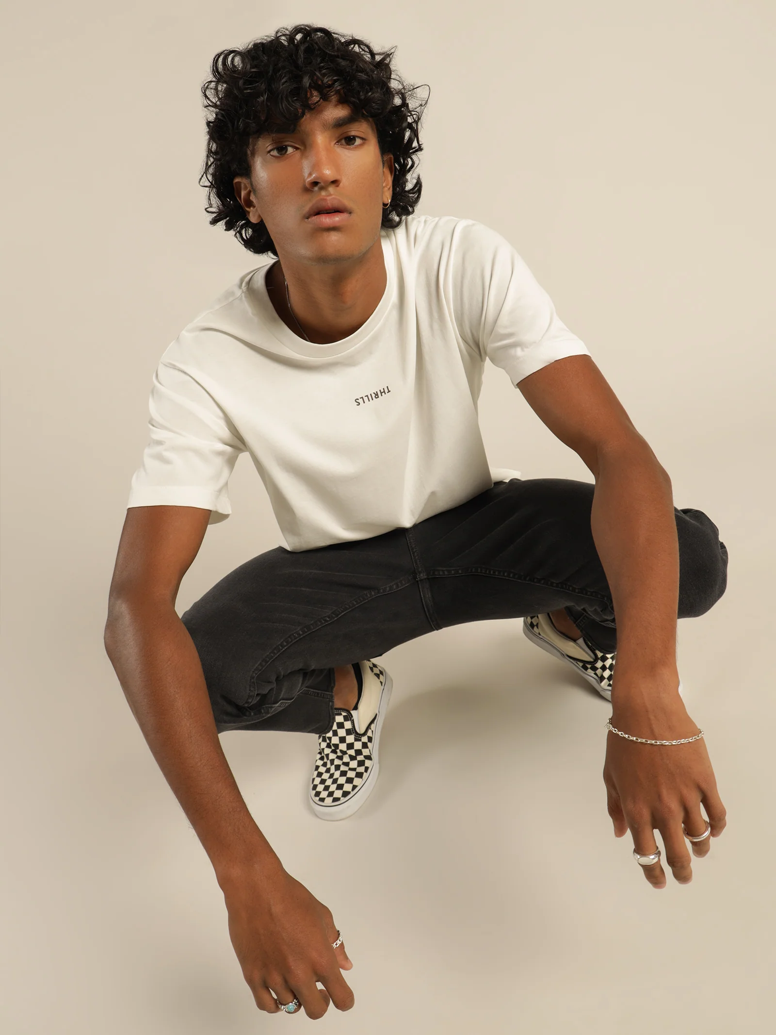 Minimal Thrills Merch Fit T-Shirt