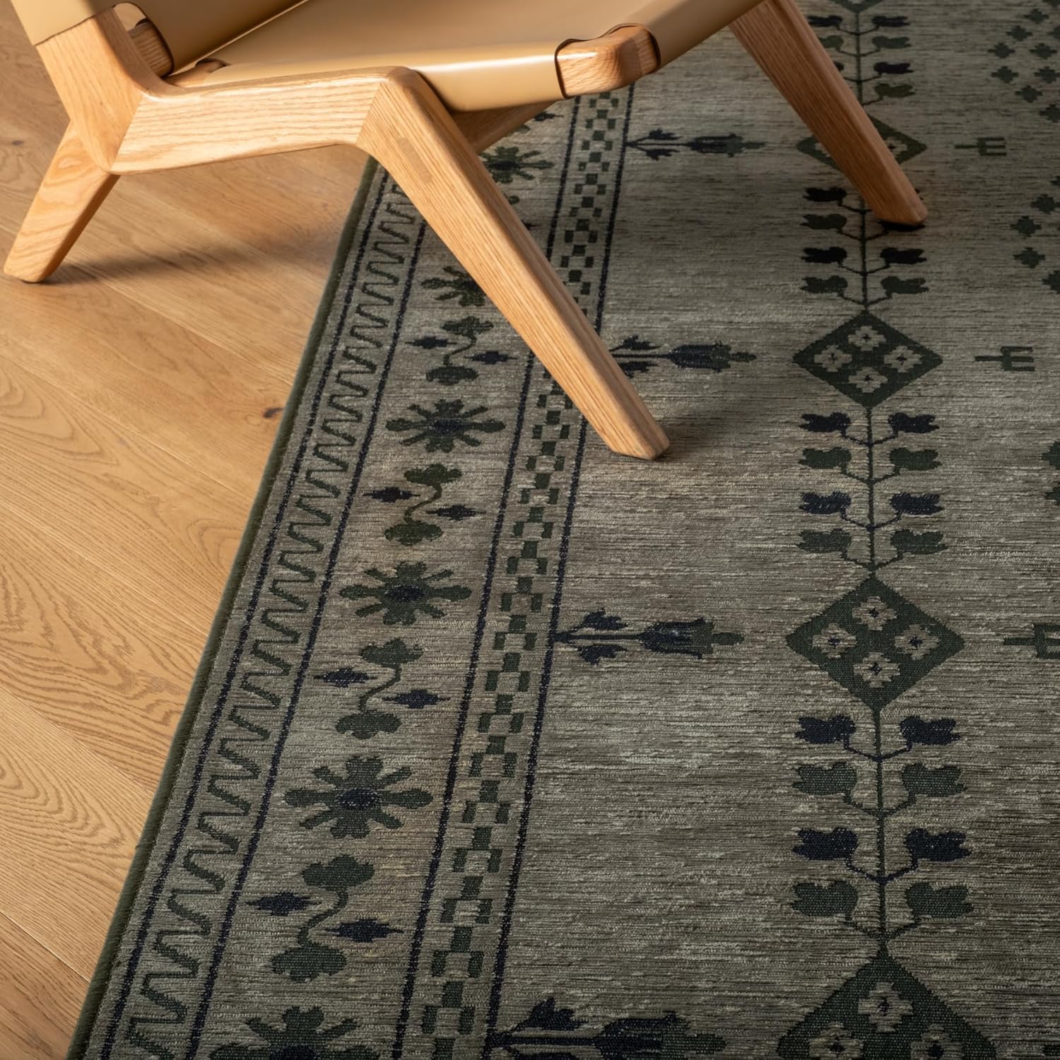 Revival Rugs Garland 7'x9' Washable Area Rug for Kitchen Bedroom - Oeko-TEX Certified, Green