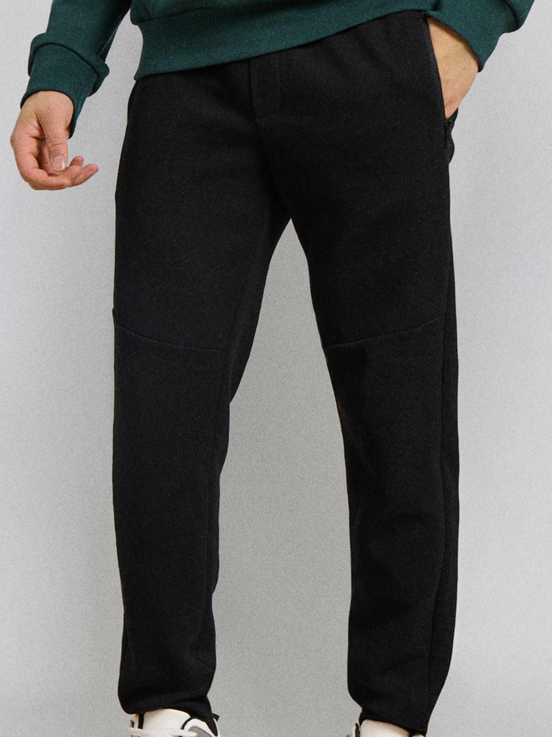 Strukturalne spodnie regular fit
