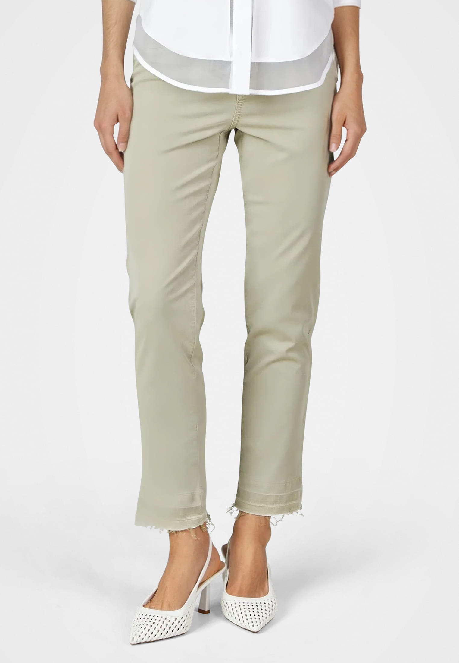 Slim Fit Hose im 5 Pocket Stil