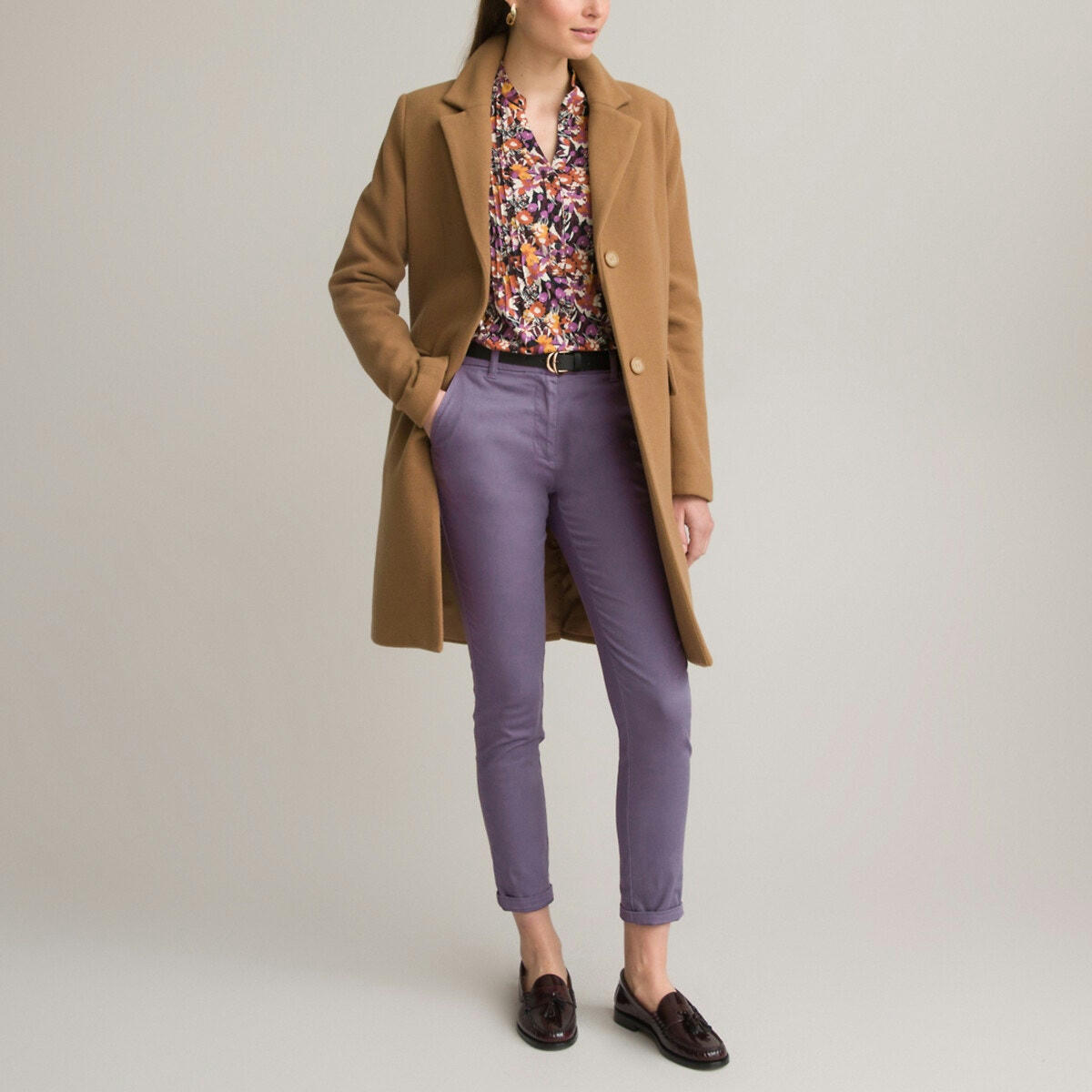 Manteau mi-long fermeture boutonnée