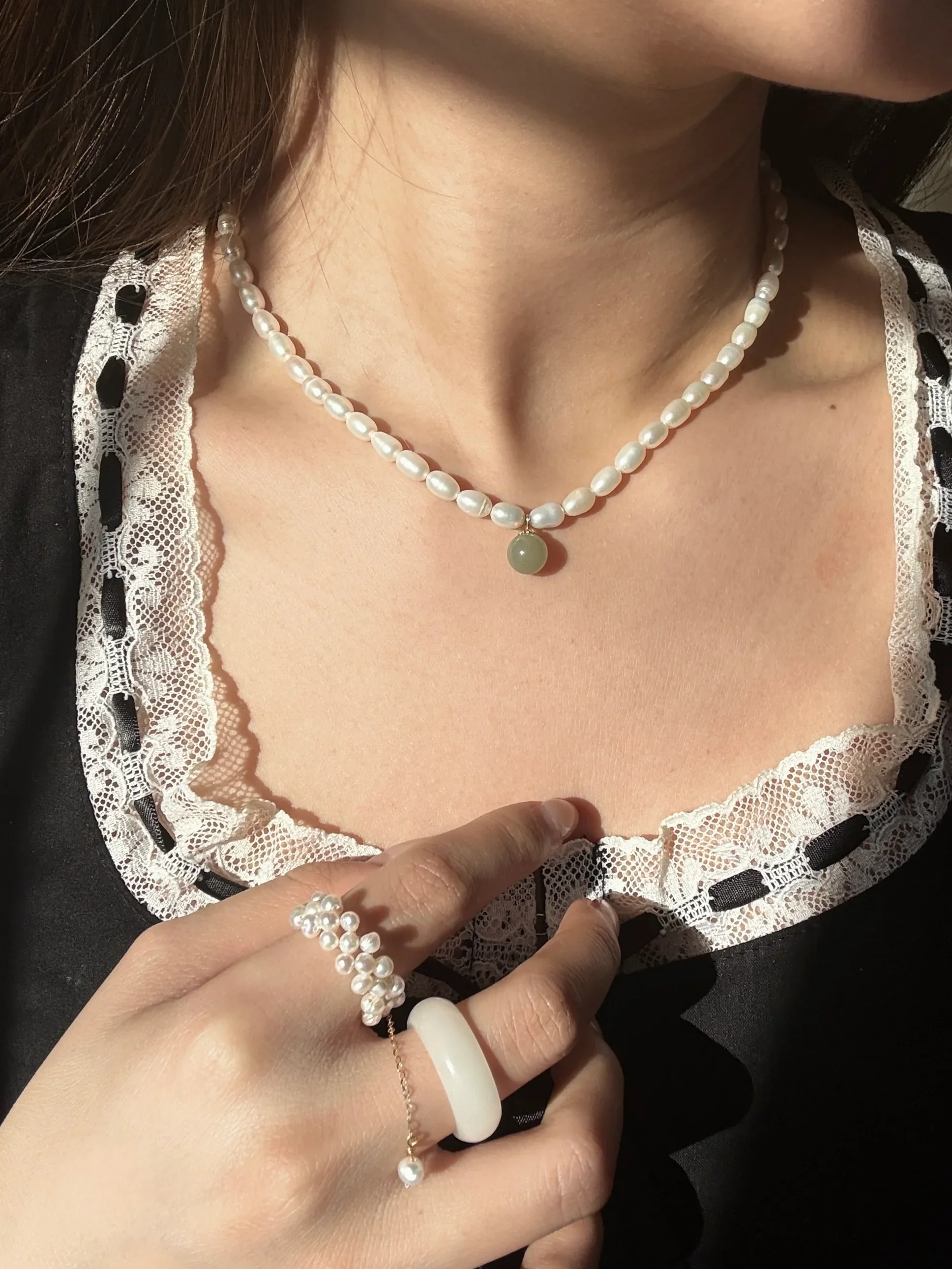 Belle — Pearl and Green Jade Choker