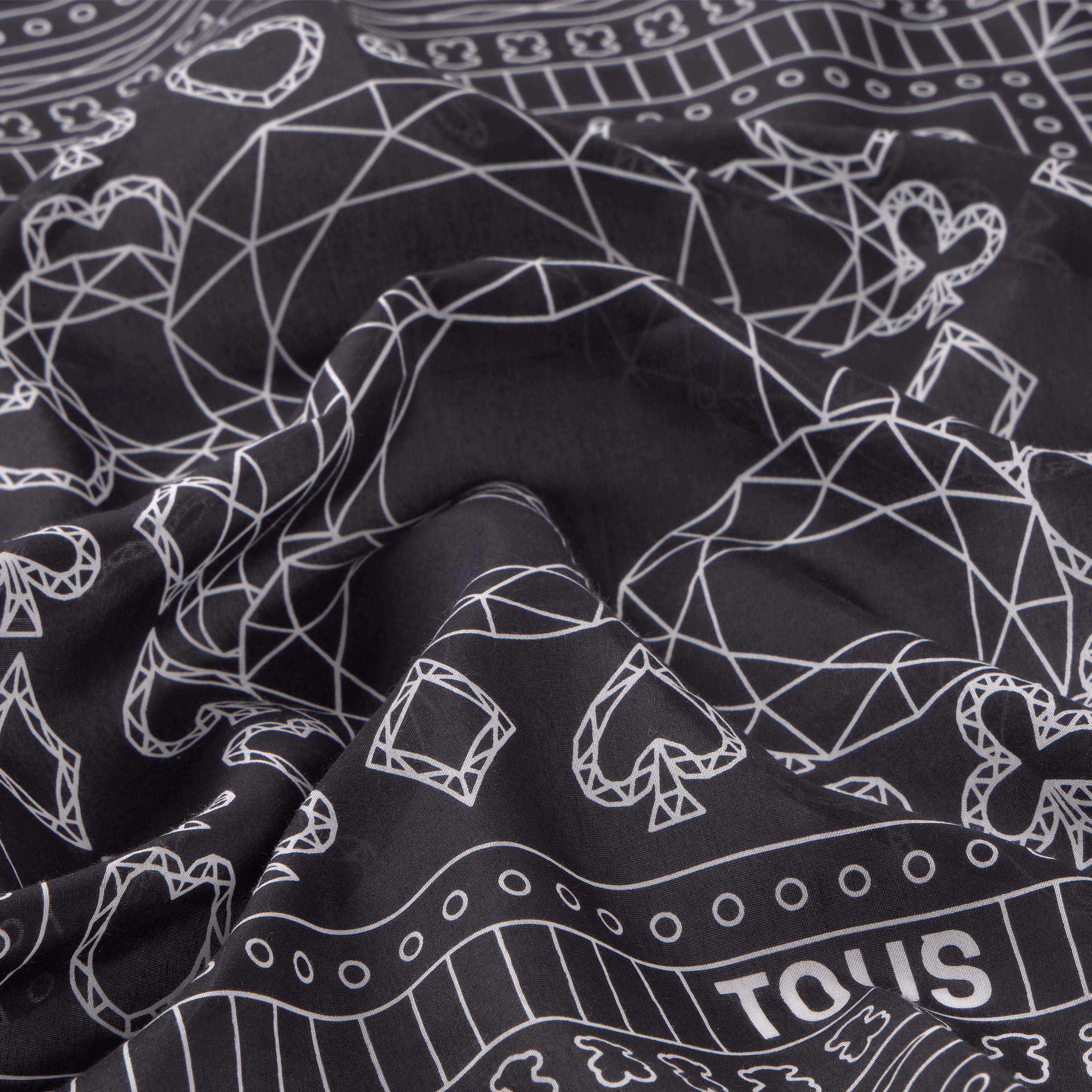 Pañuelo cuadrado pequeño negro TOUS All in Bandana