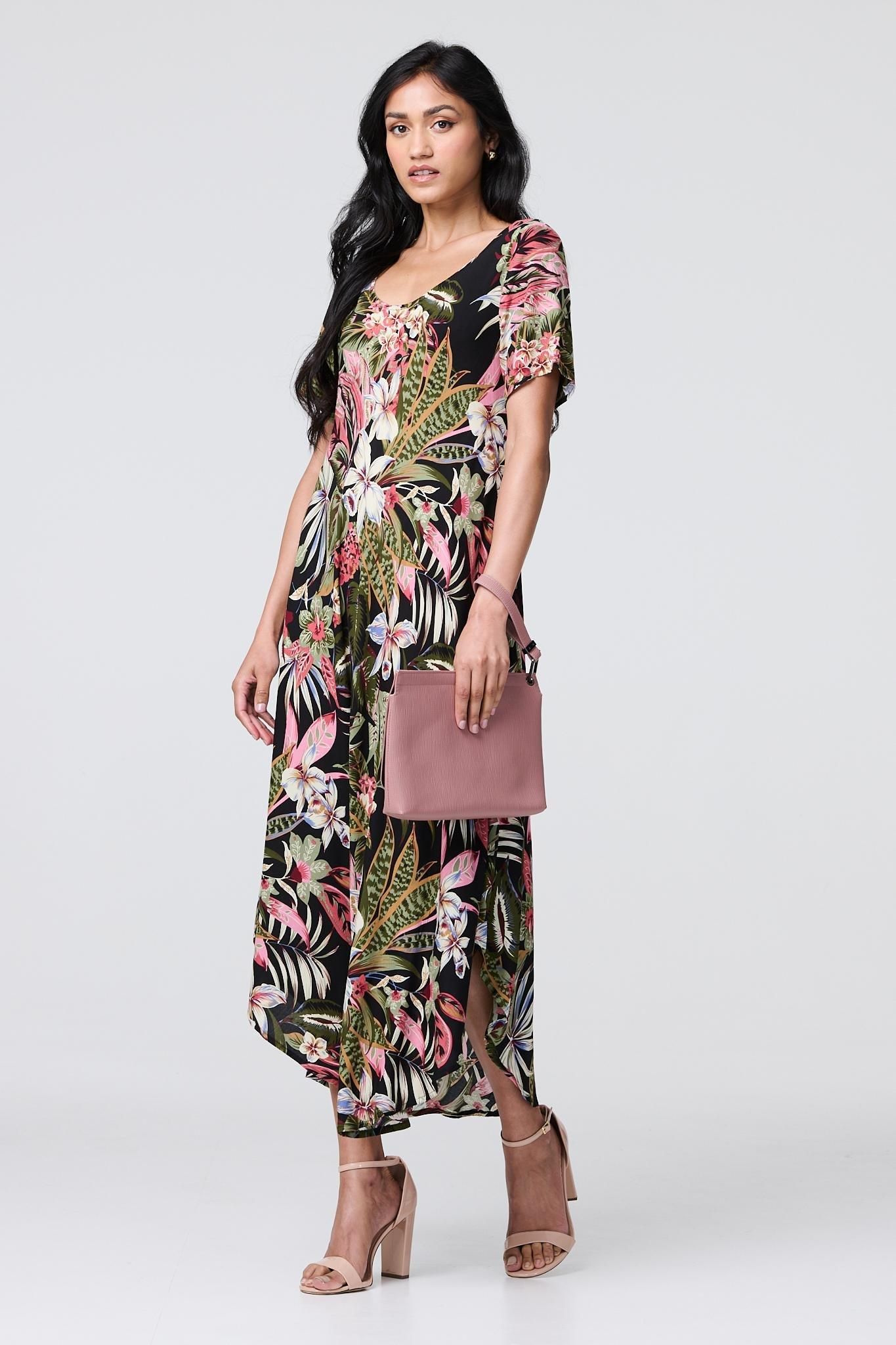 Izabel London Tropical Print 1/2 Sleeve Maxi Dress