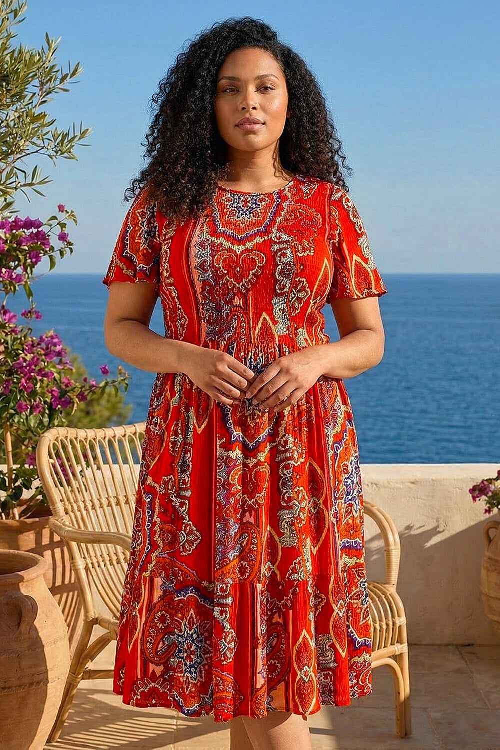 Roman Curve Print Shirred Midi Dress