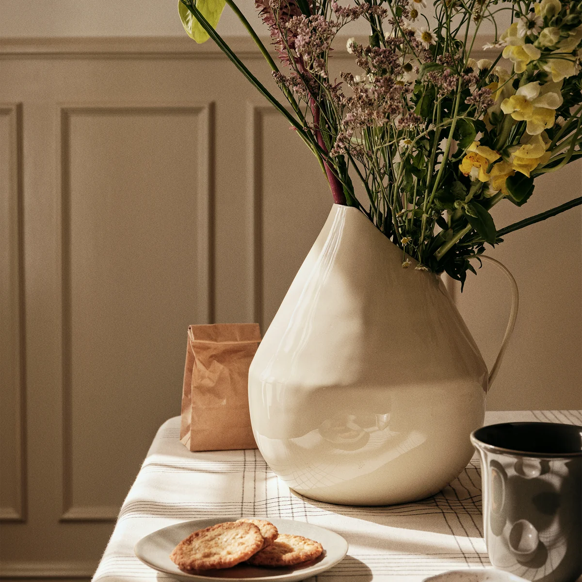 Broste Copenhagen - Rosario Vase, Ø 20 x 25 cm, cream