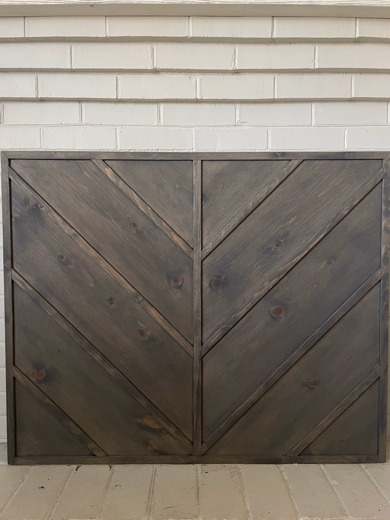 Fireplace Cover - Downward Chevron - Square Top