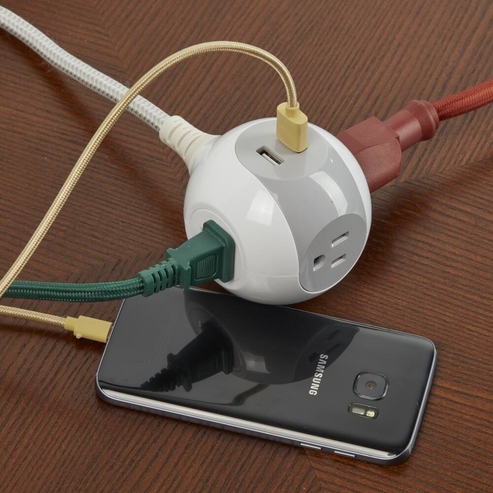 Globe 3-Outlet and 2 USB Port Power Bar with 5-ft  Fabric Cord and Right Angle Plug, White/Grey