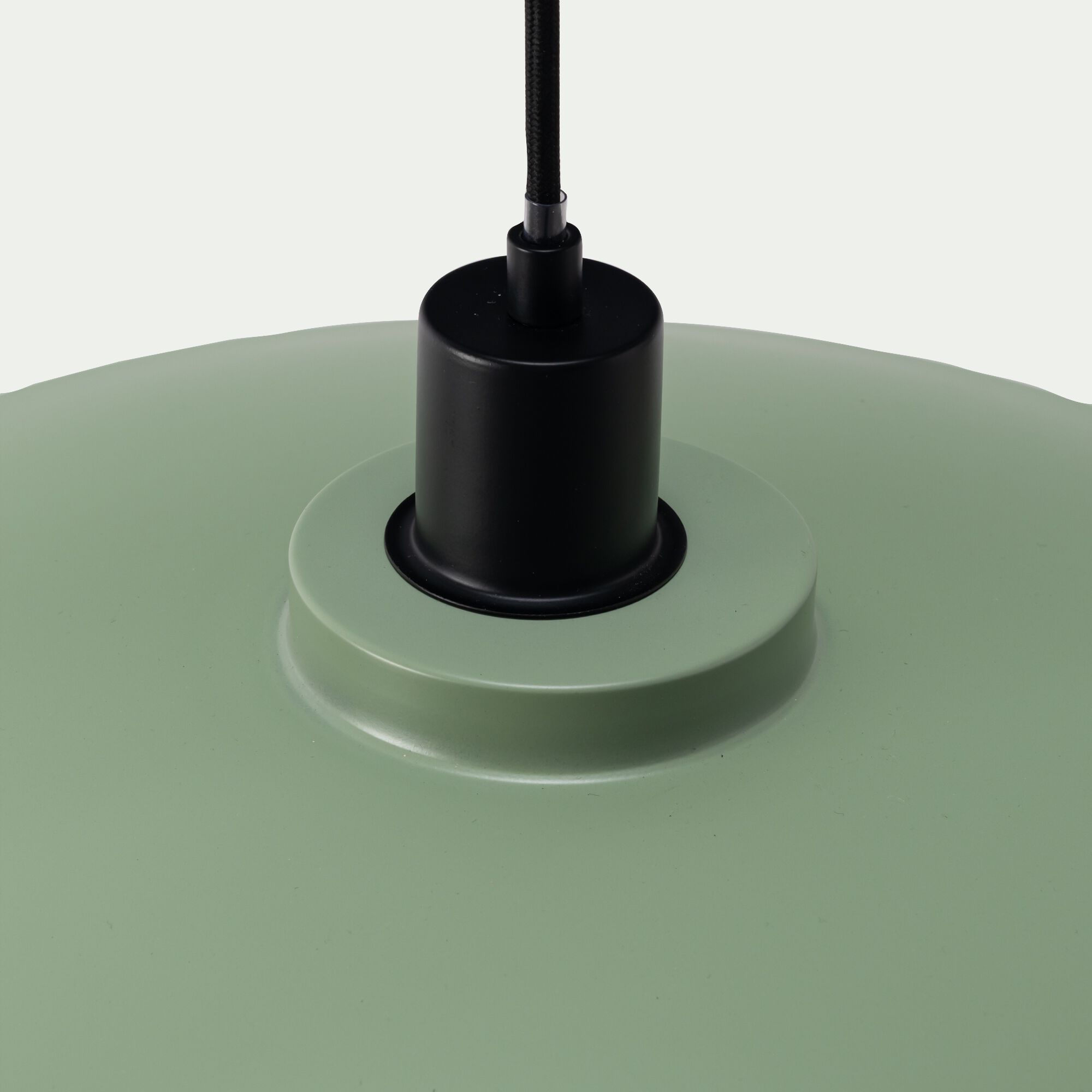 YANTI - Suspension électrifiée en fer- noir