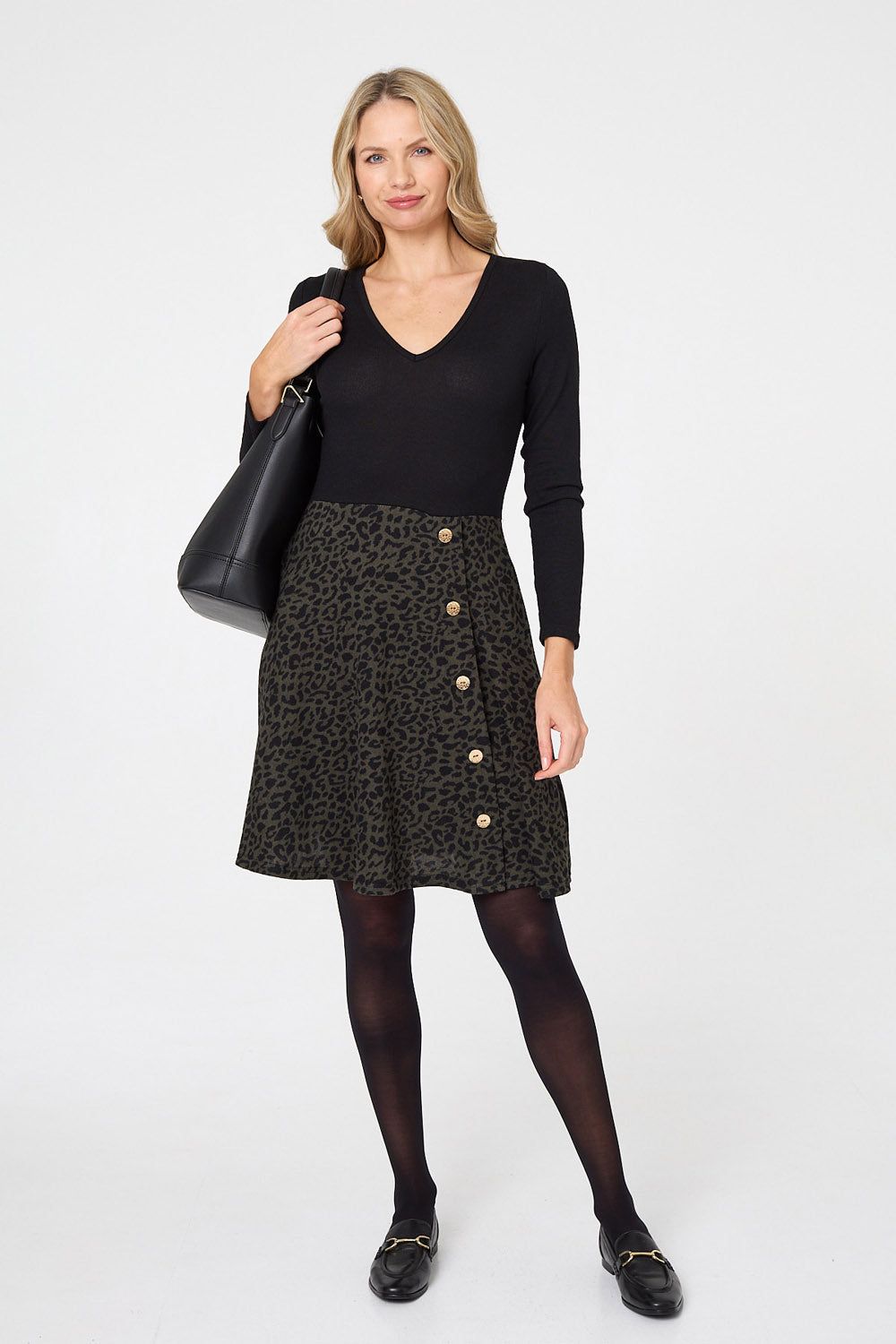 Izabel London Animal Print V-Neck Short Skater Dress