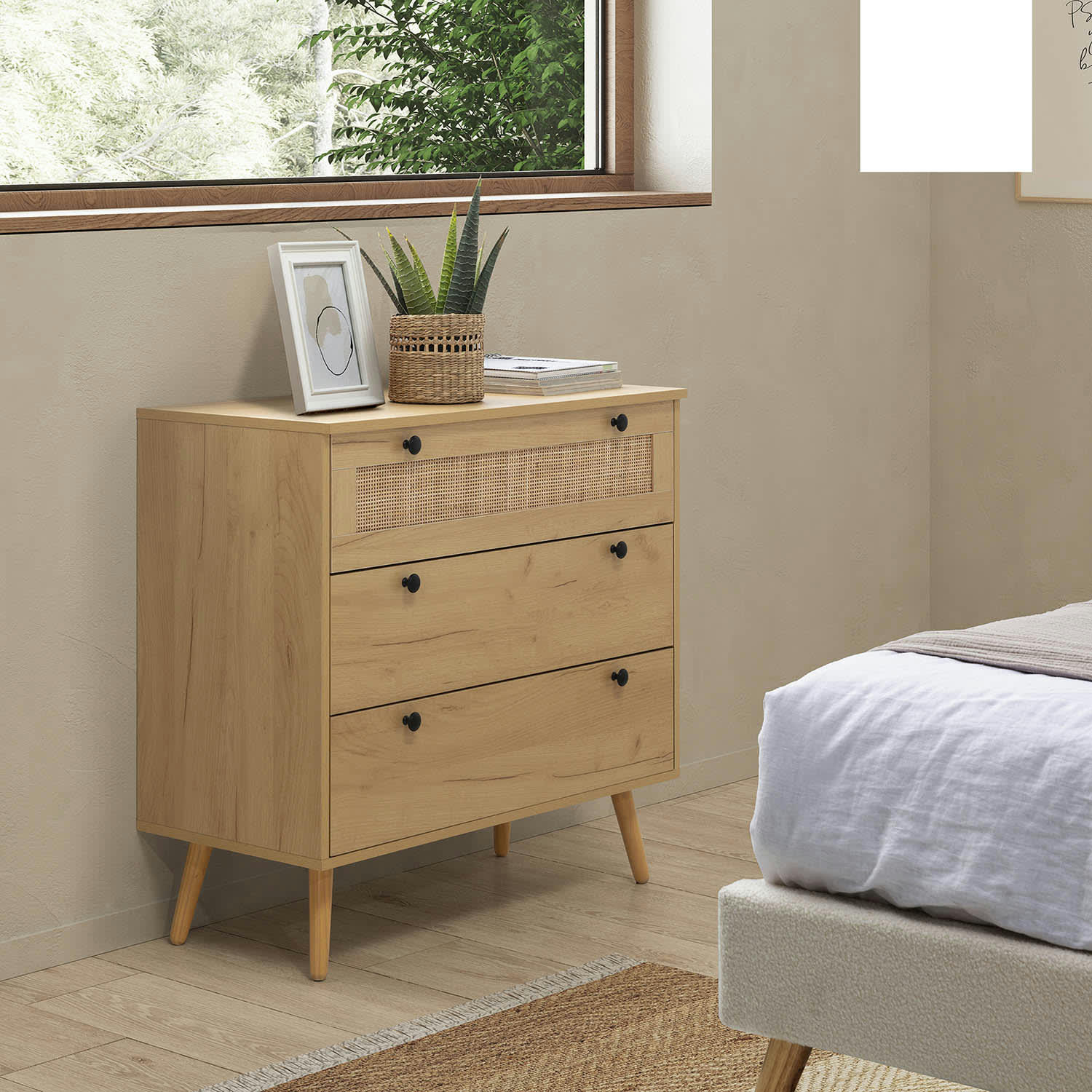 BELLA - Commode nuit 3 tiroirs couleur chêne avec rotin naturel