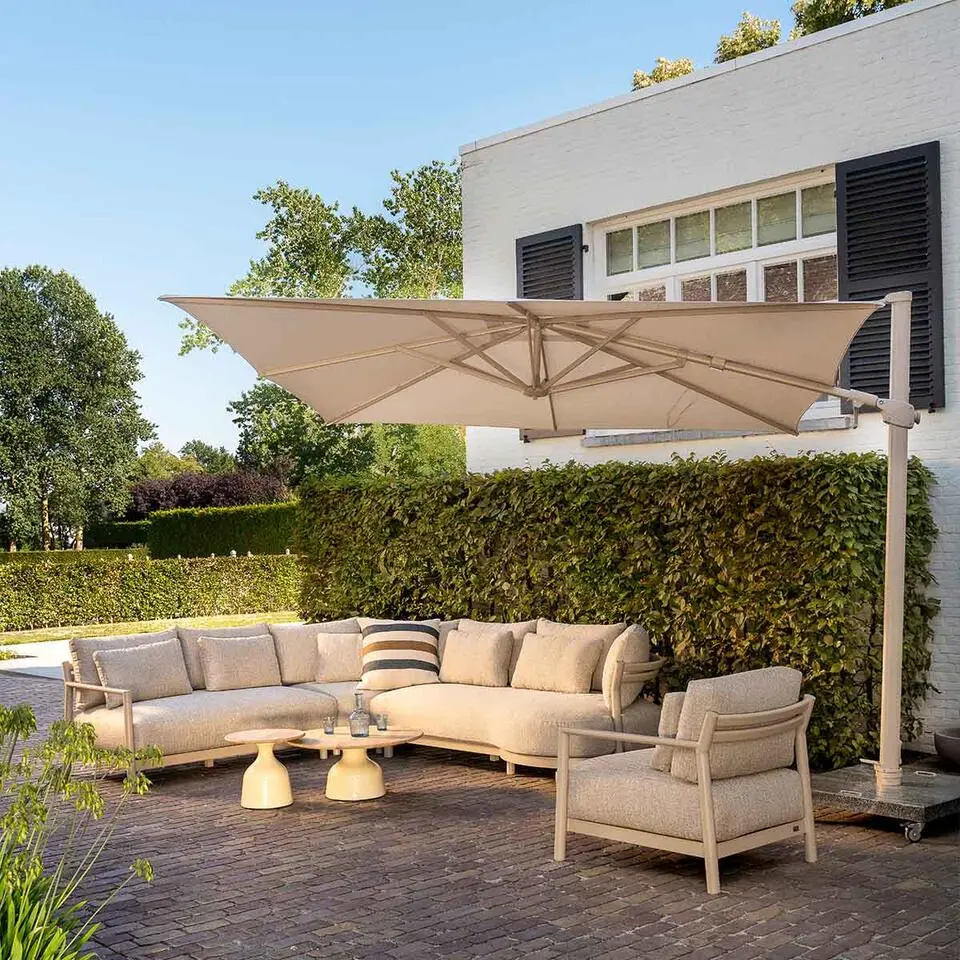 4 Seasons Mykonos loungebank links - latte