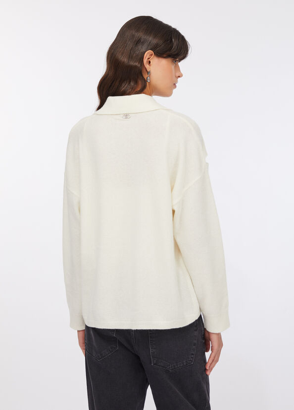 Maglia 100% lana con ricami gioiello