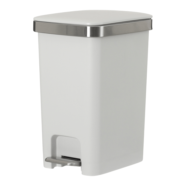 LIXEIRA COM PEDAL 15 L DAY USE