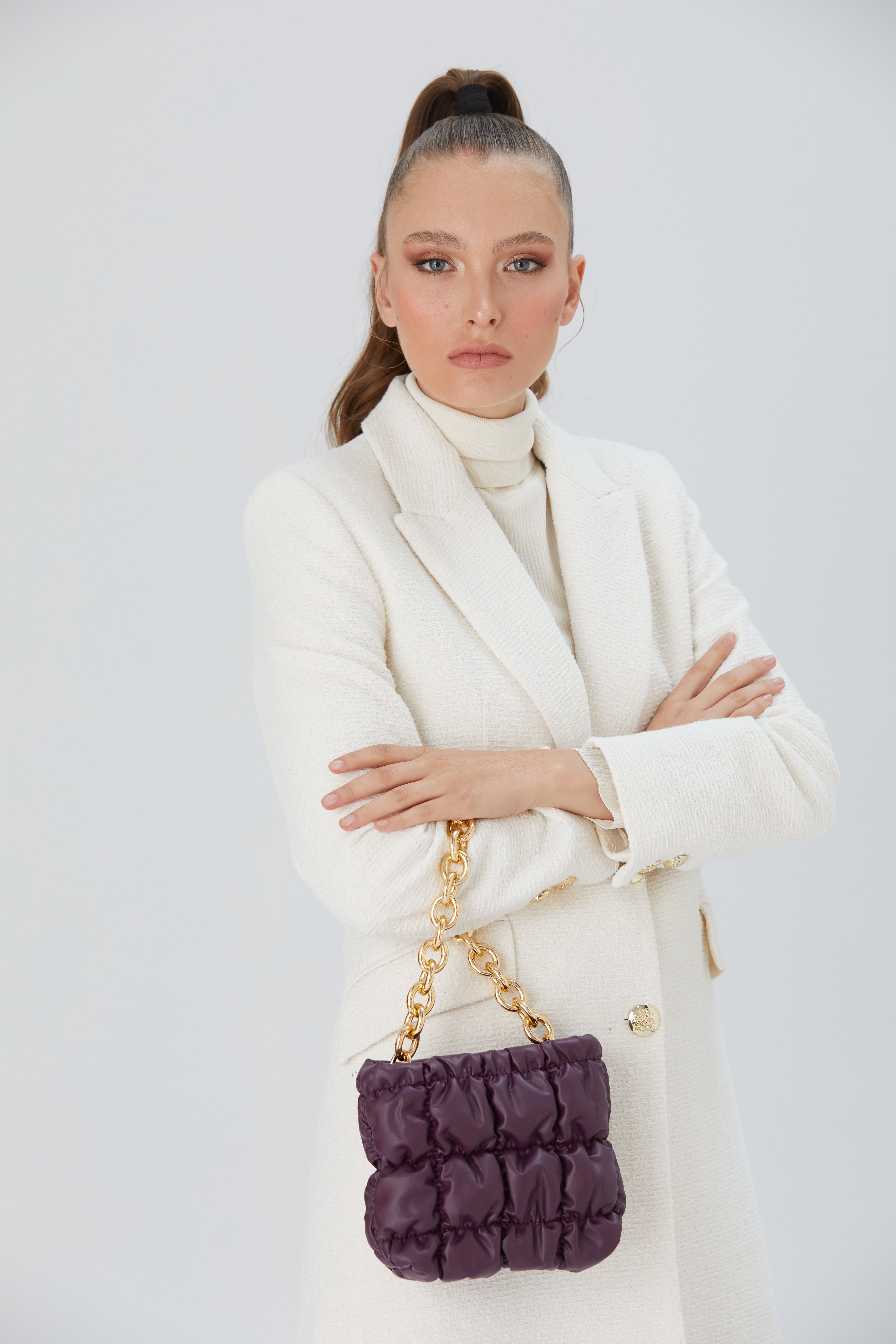 Belissh Puffy Quilted chunky Chain Handbag