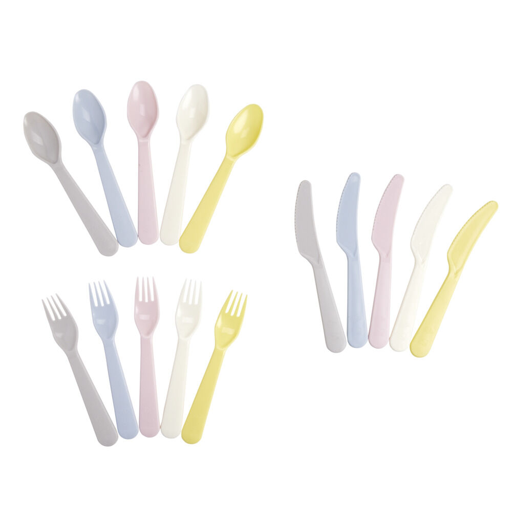 Couvert à pique-nique 5 personnes L9cm (15 pièces)