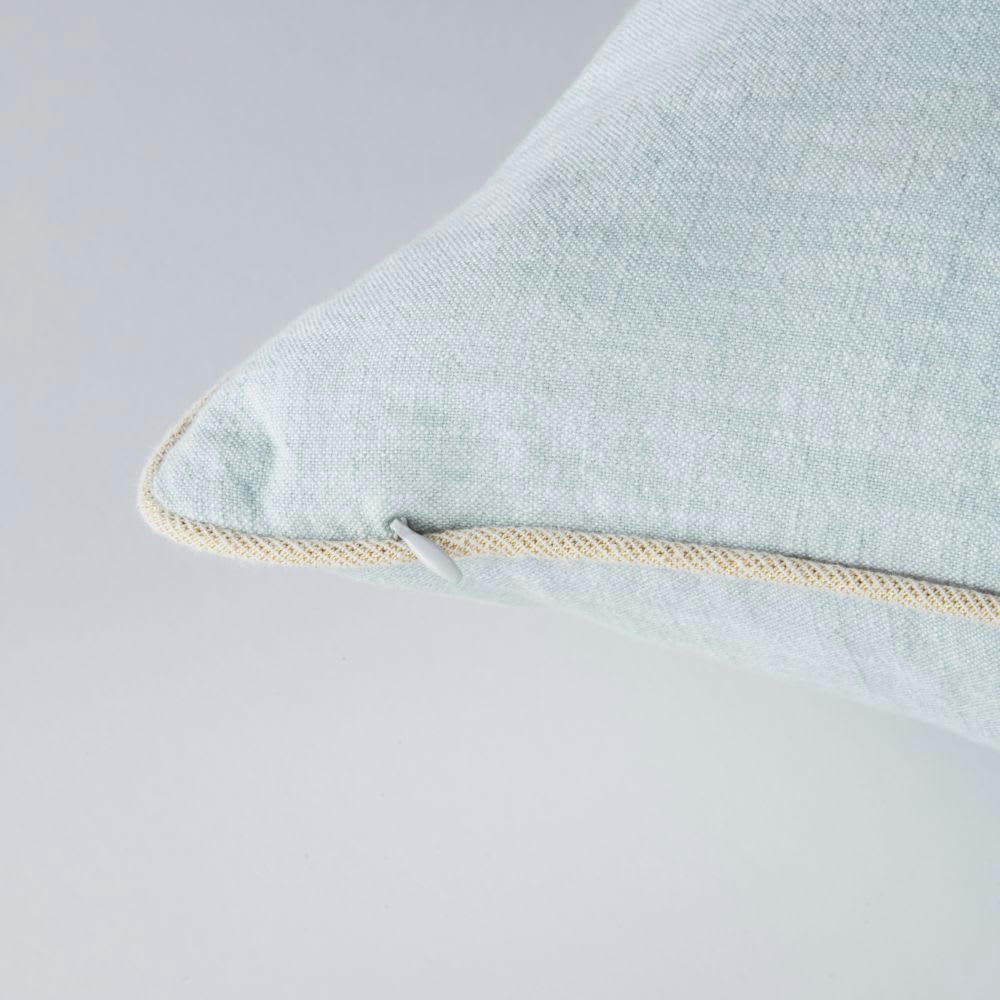 PRAO - Coussin en coton bleu et doré 45x45