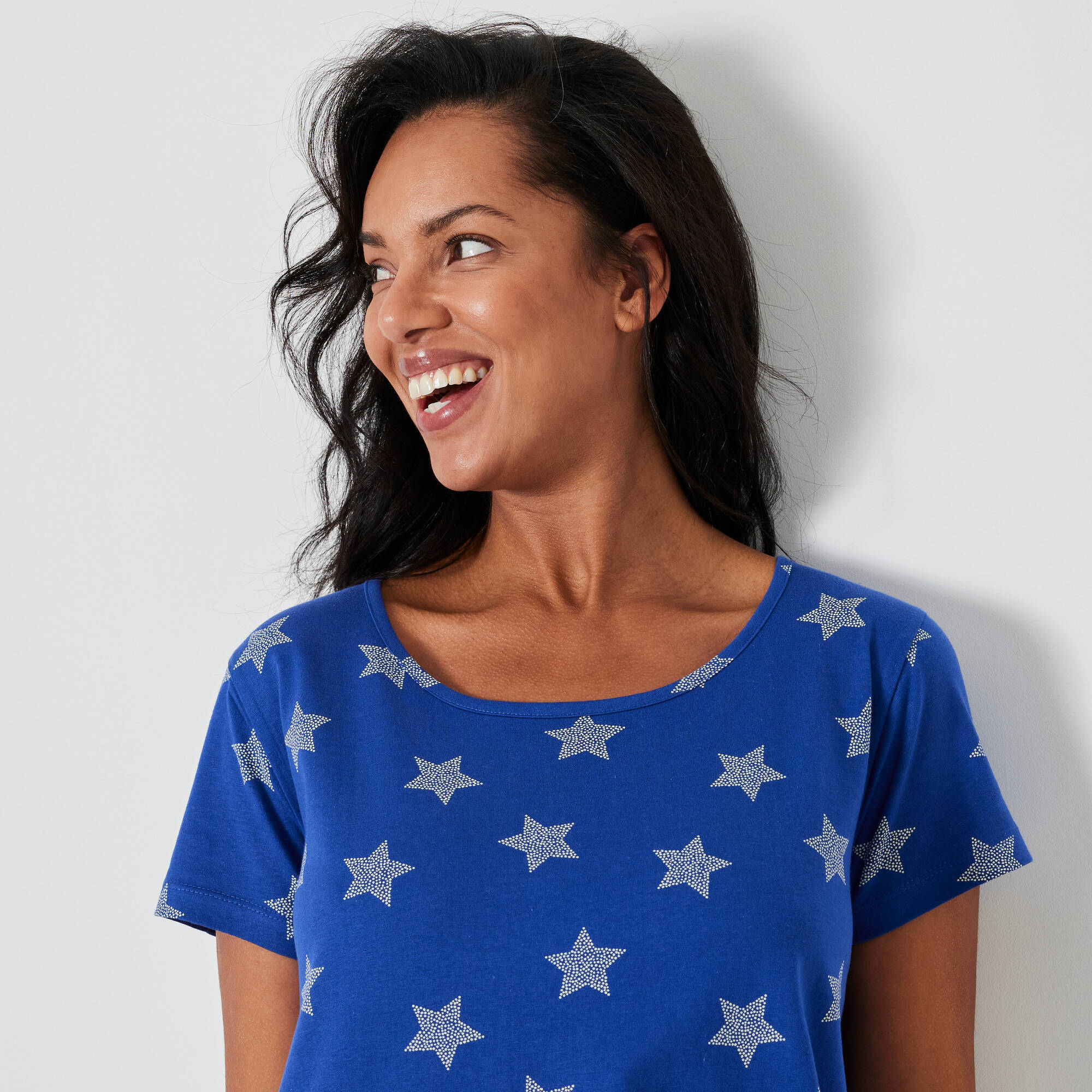 Chemise de nuit courte imprimée étoiles