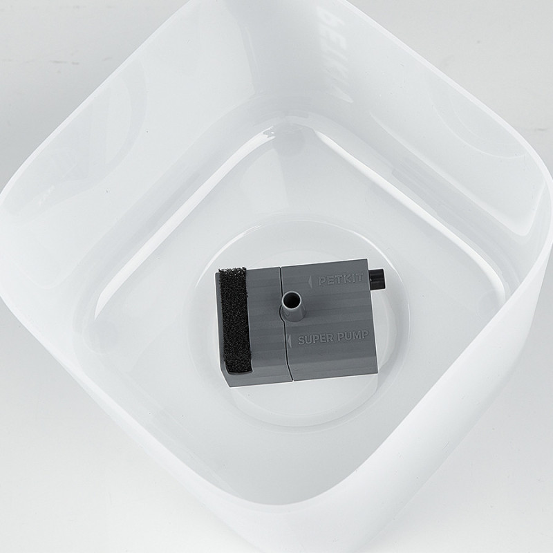 Fontaine à eau Eversweet Solo SE blanche PETKIT