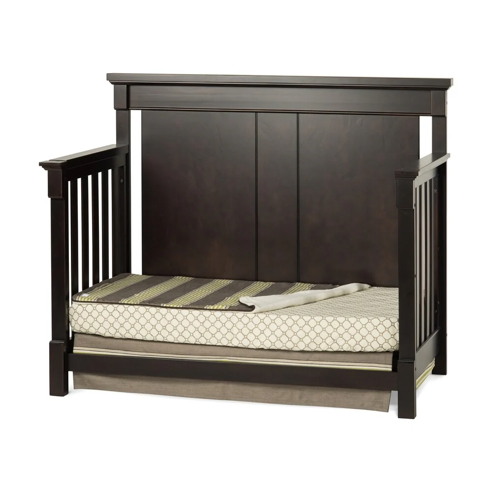 Bradford 4-in-1 Lifetime Convertible Crib