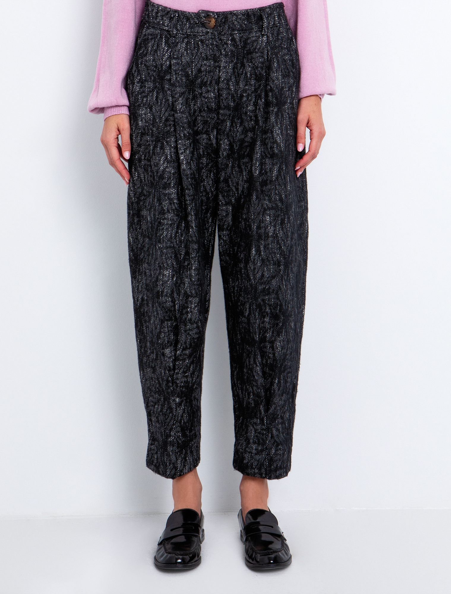 Slouchy παντελόνι εμπριμέ