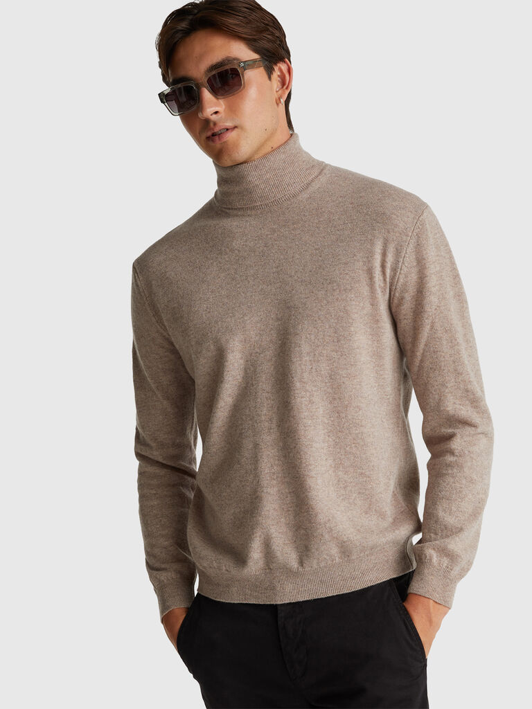 Brown m&eacute;lange turtleneck in pure Merino wool