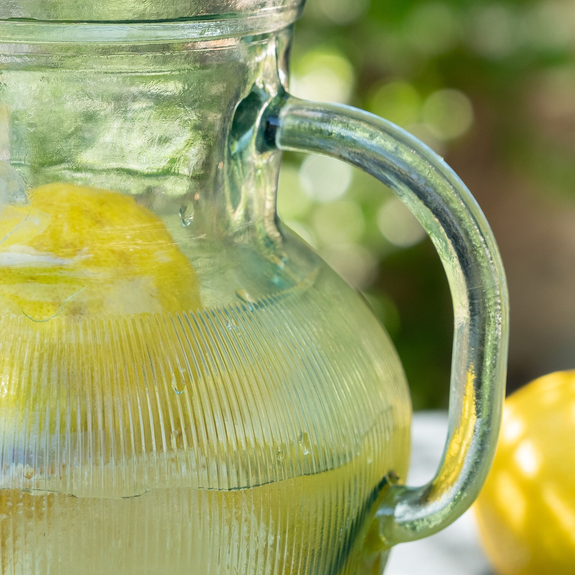 AQUA - Pichet avec anse en verre recyclé 2,3 L - transparent