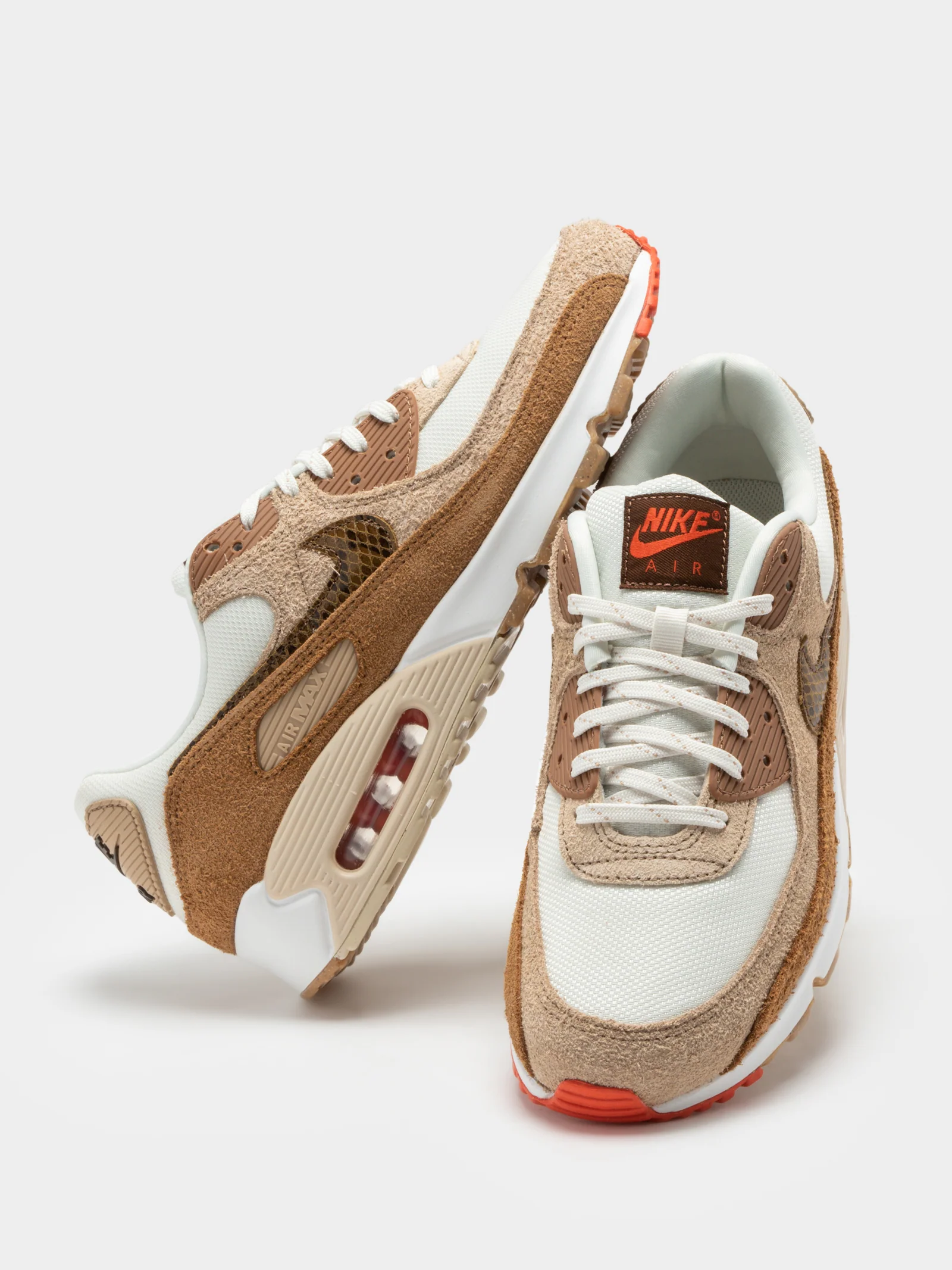 Unisex Air Max 90 SE Sneakers